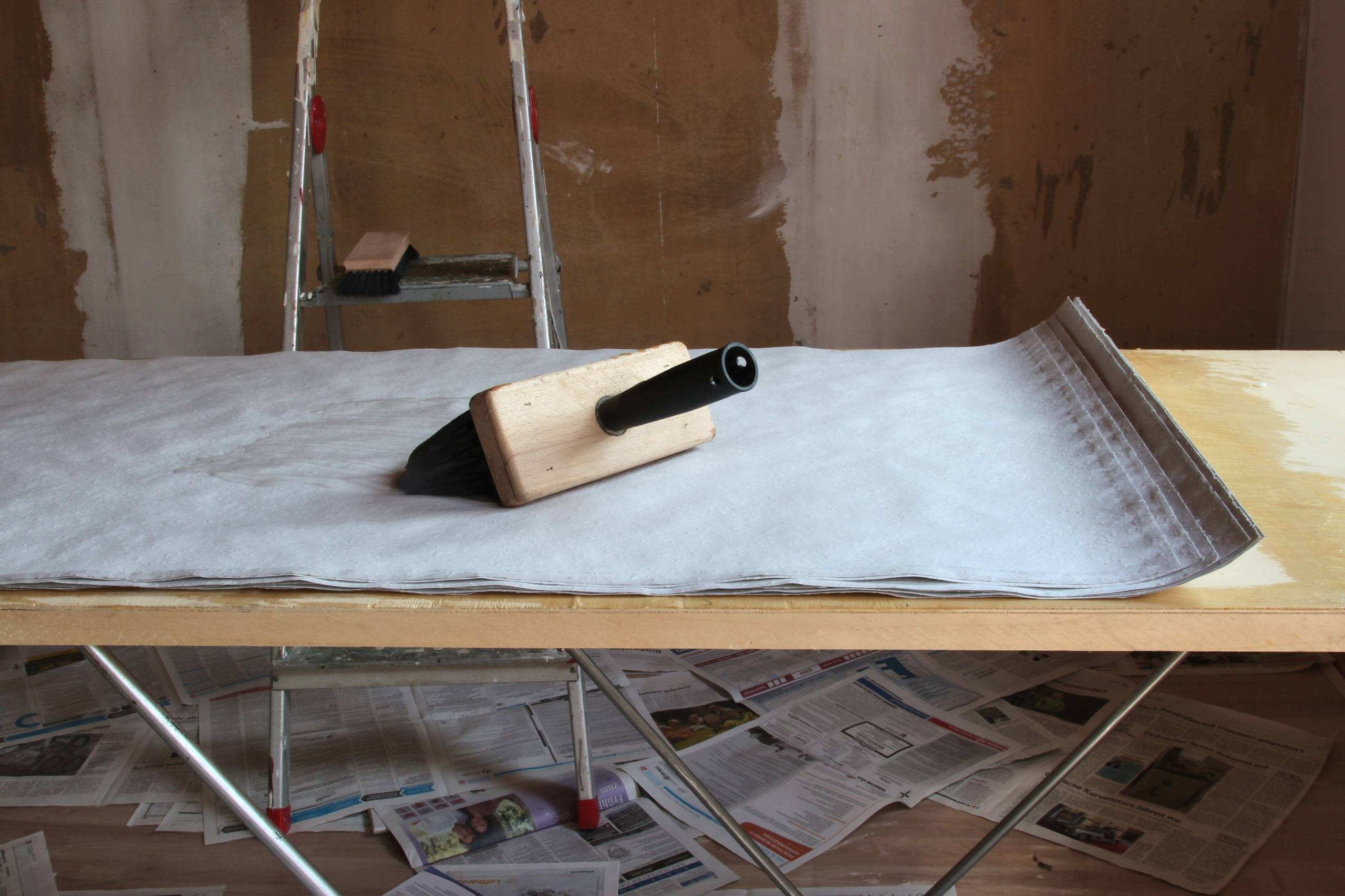 Вопрос: Чем замаскировать кривые стены