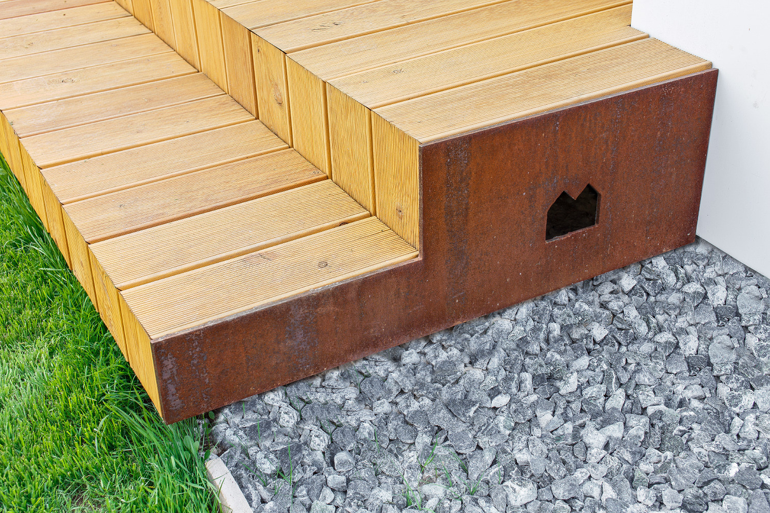 Архитектура: Дом в Тюмени, с садом и плюсами урбанистической жизни