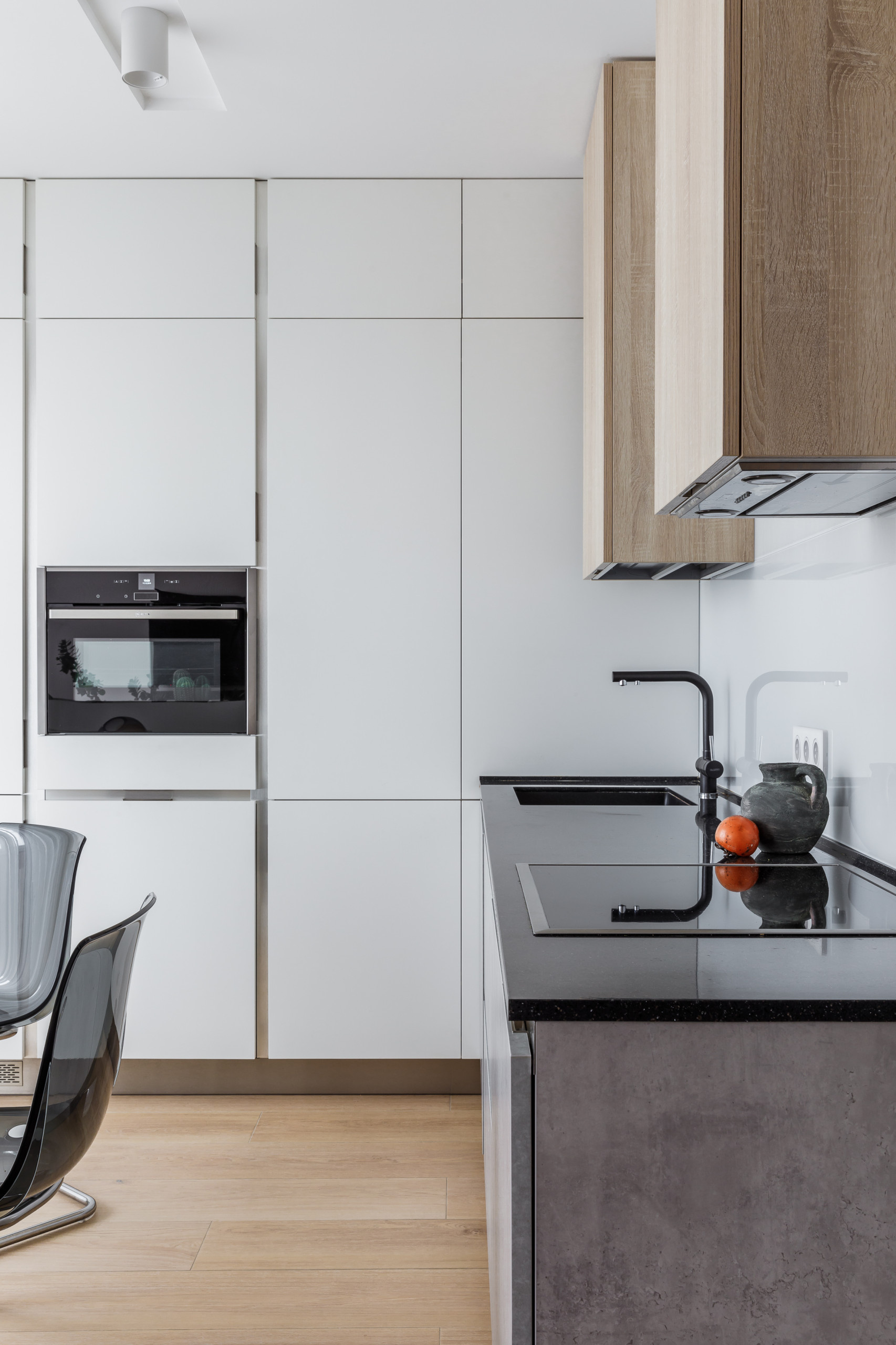 Проект недели: Угловая кухня с «кактусницей»