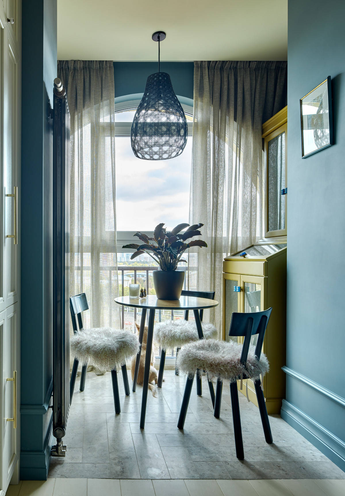 Есть решение: Кухня, совмещенная с лоджией