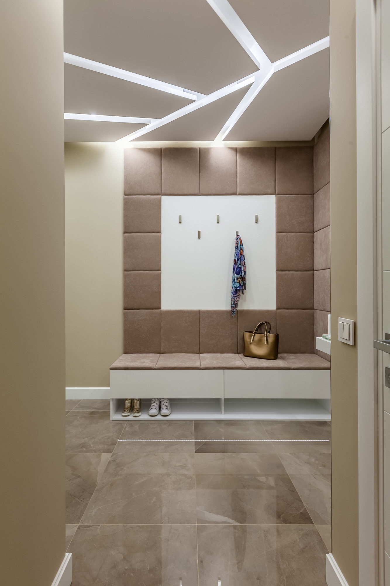 До и после: Преображение «трёшки» с отделкой от застройщика