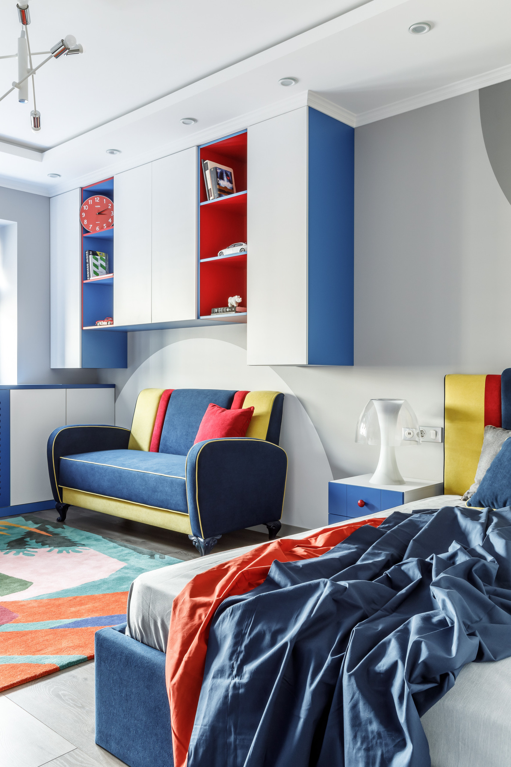 Детская недели: Комната мальчика по мотивам русского авангарда