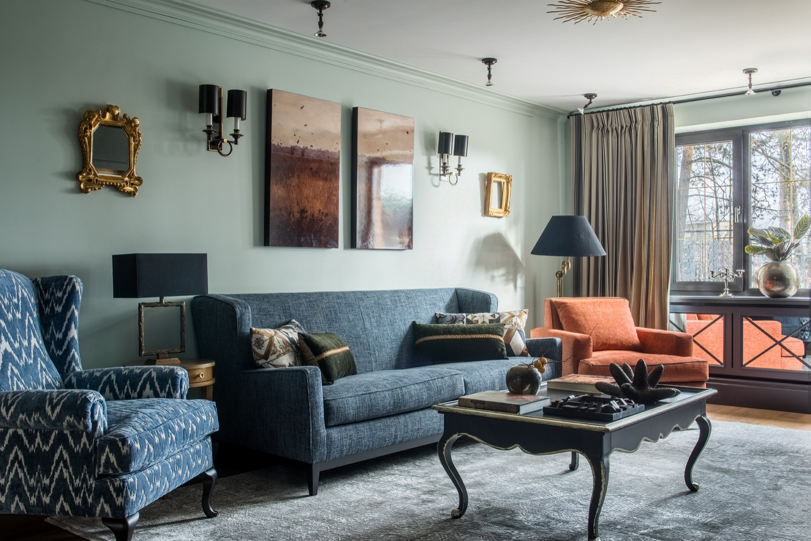 Houzz тур: Дом, в котором при перестройке подняли потолки