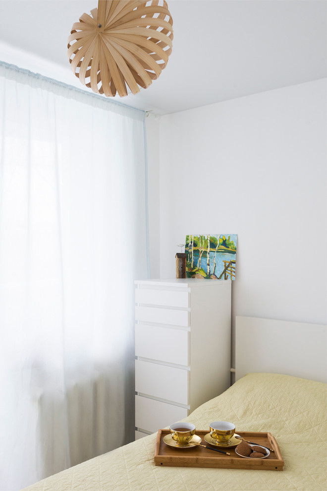 В гостях: Две комнаты и два кабинета в квартире площадью 31 кв.м