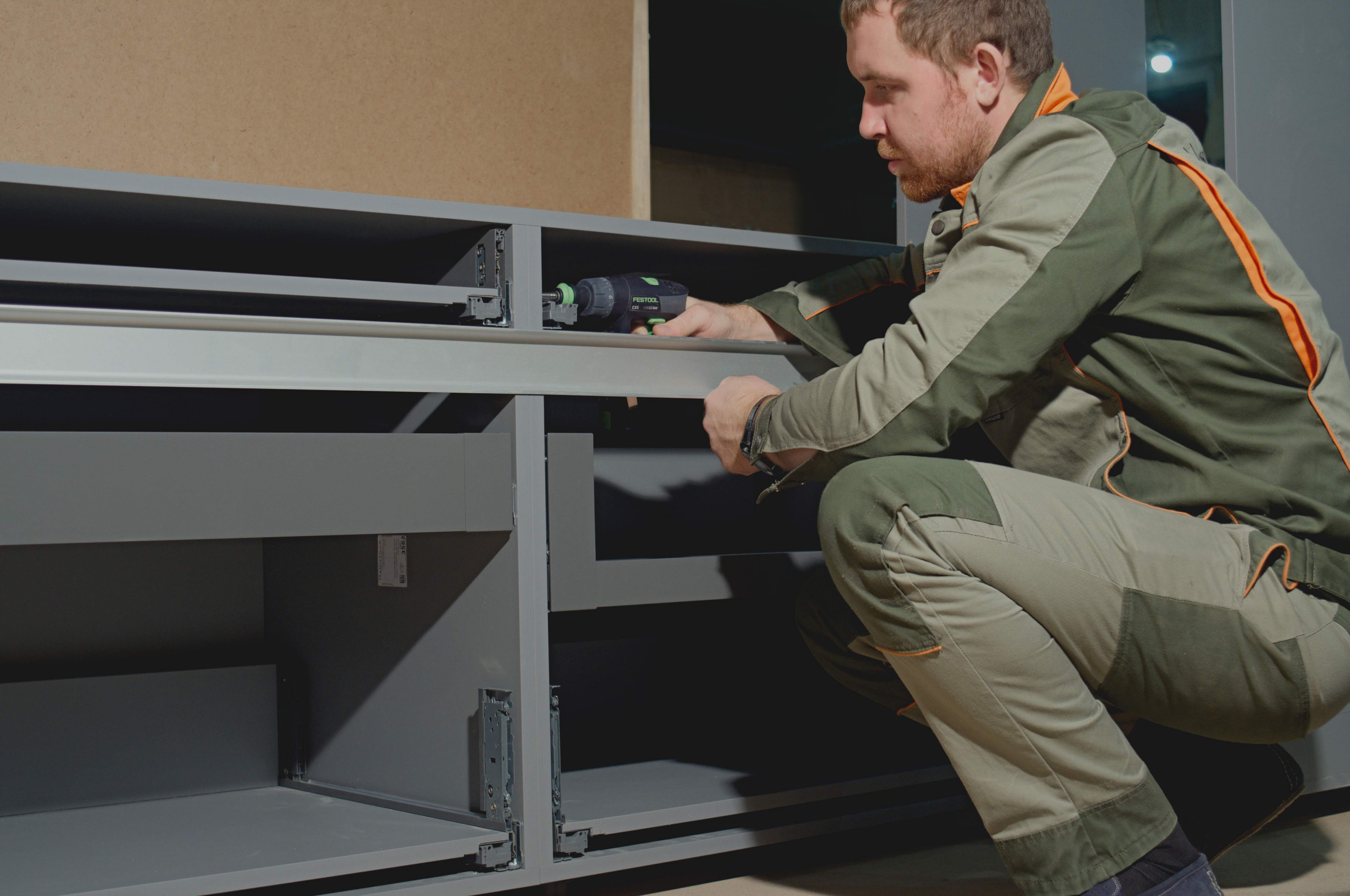 Вопрос: Стоит ли платить за дорогую кухонную фурнитуру