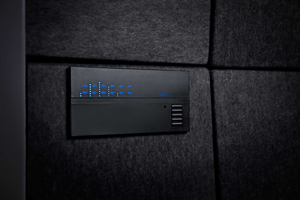 Проект недели: Домашний кинотеатр с атмосферным звуком и светом