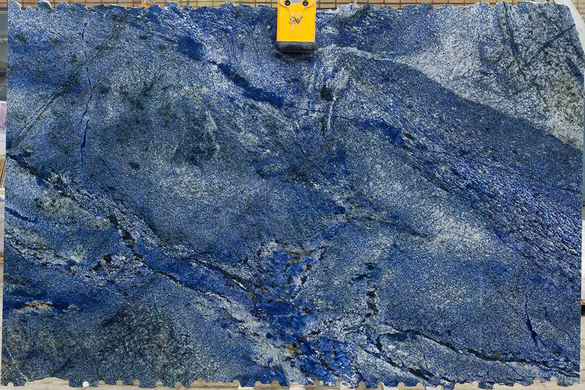 Виды гранита: Откуда родом камень модного голубого цвета