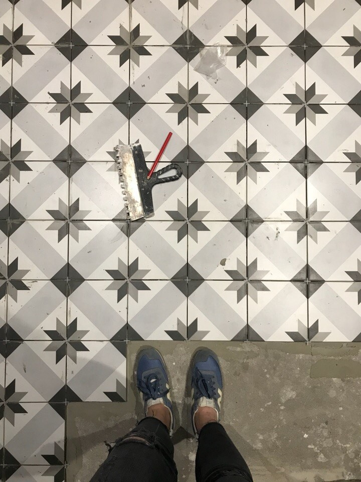 Как правильно: Подобрать нужный клей, затирку и правильную плитку