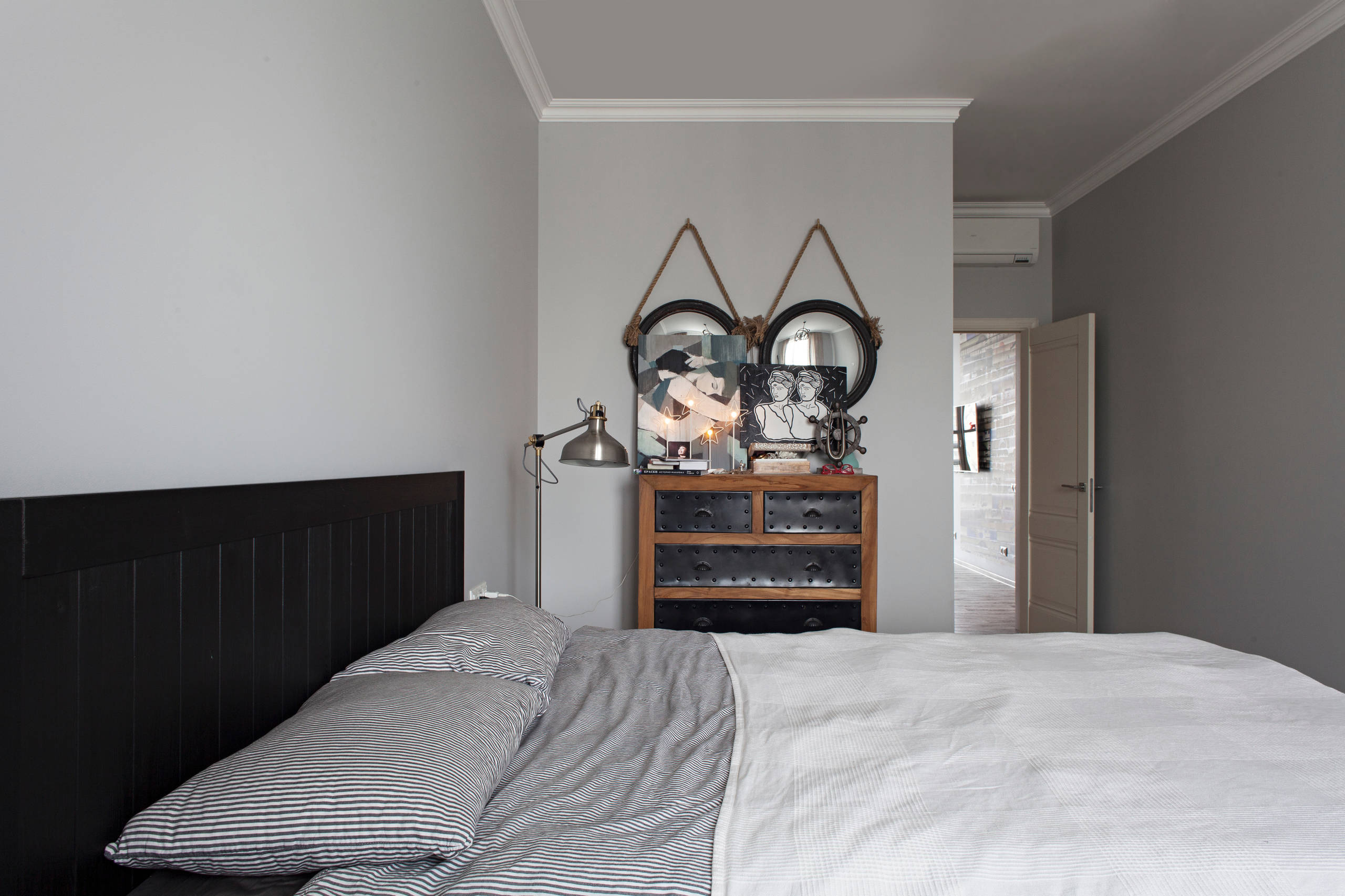 В гостях: Круглые окна и лаконичный дизайн в Красногорске