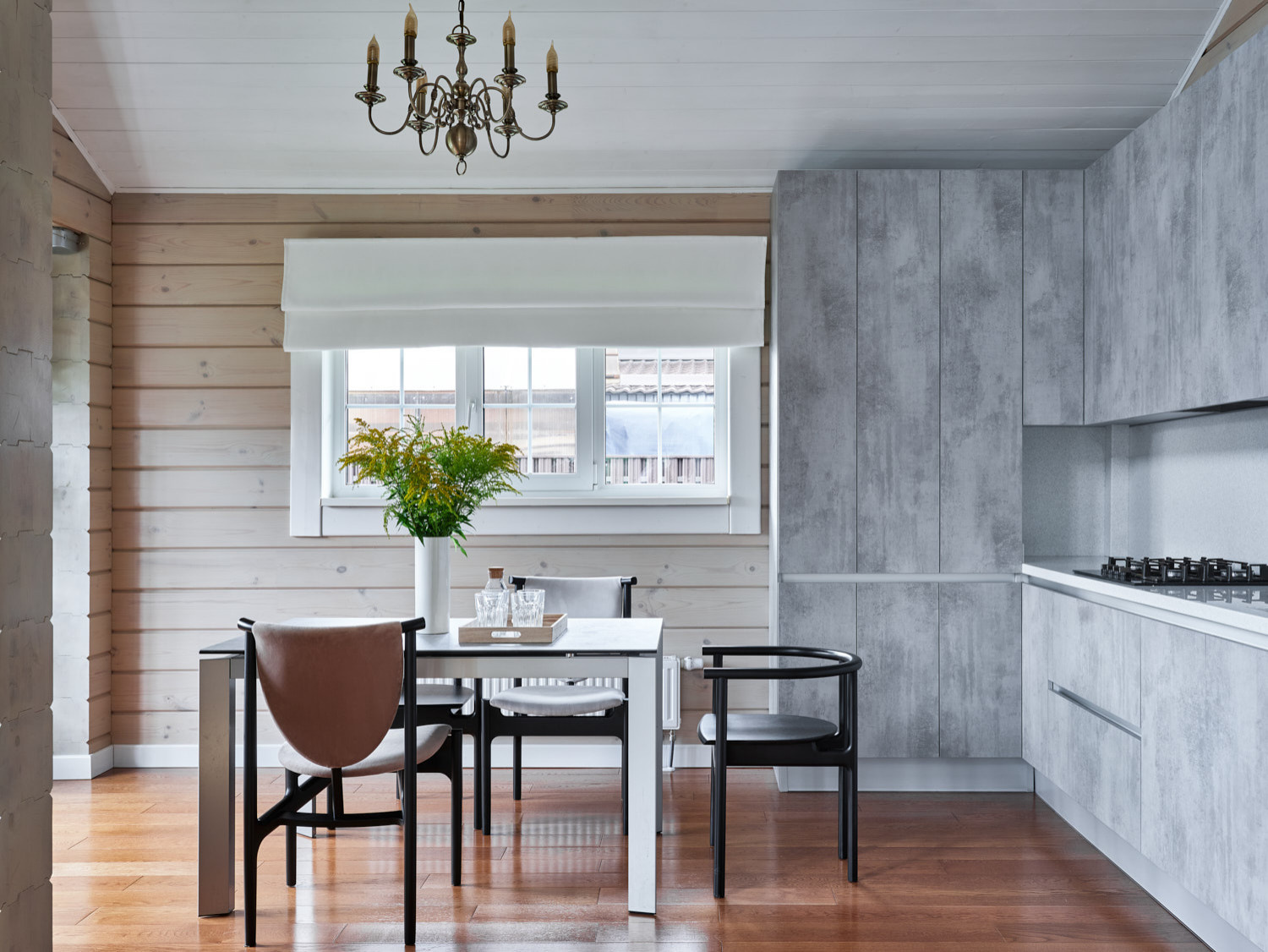 Современные кухни за 250–300 тысяч — сравниваем четыре гарнитура