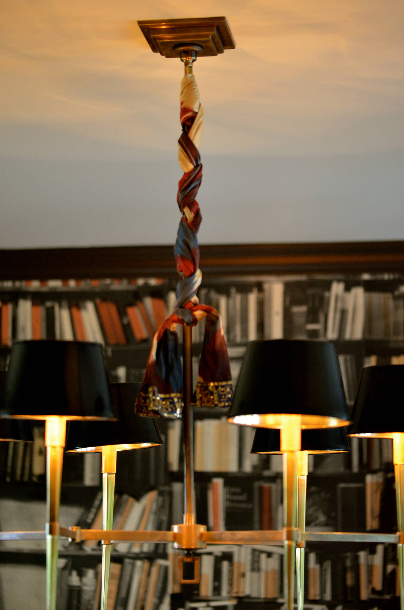 Красота напоказ: Яркие идеи хранения вещей для модниц и модников