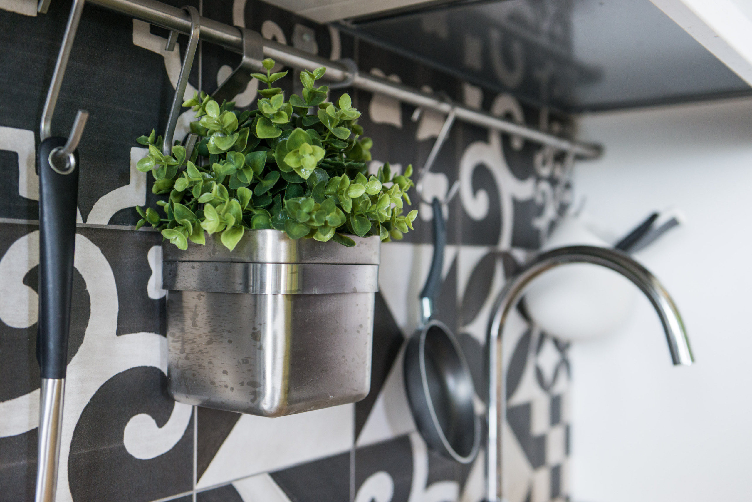 В гостях: Маленькая студия с роботом и полатями