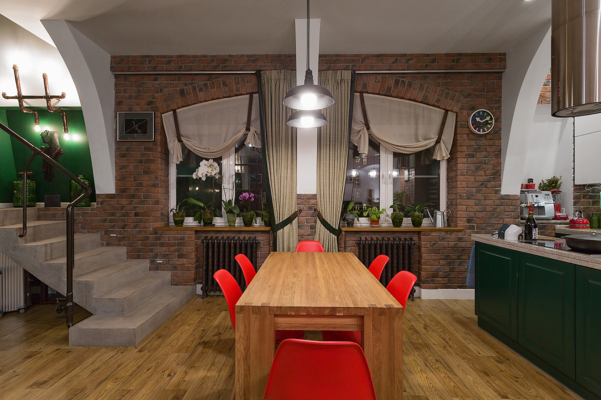 В гостях: «Сталинка» — двухуровневая и с мансардой