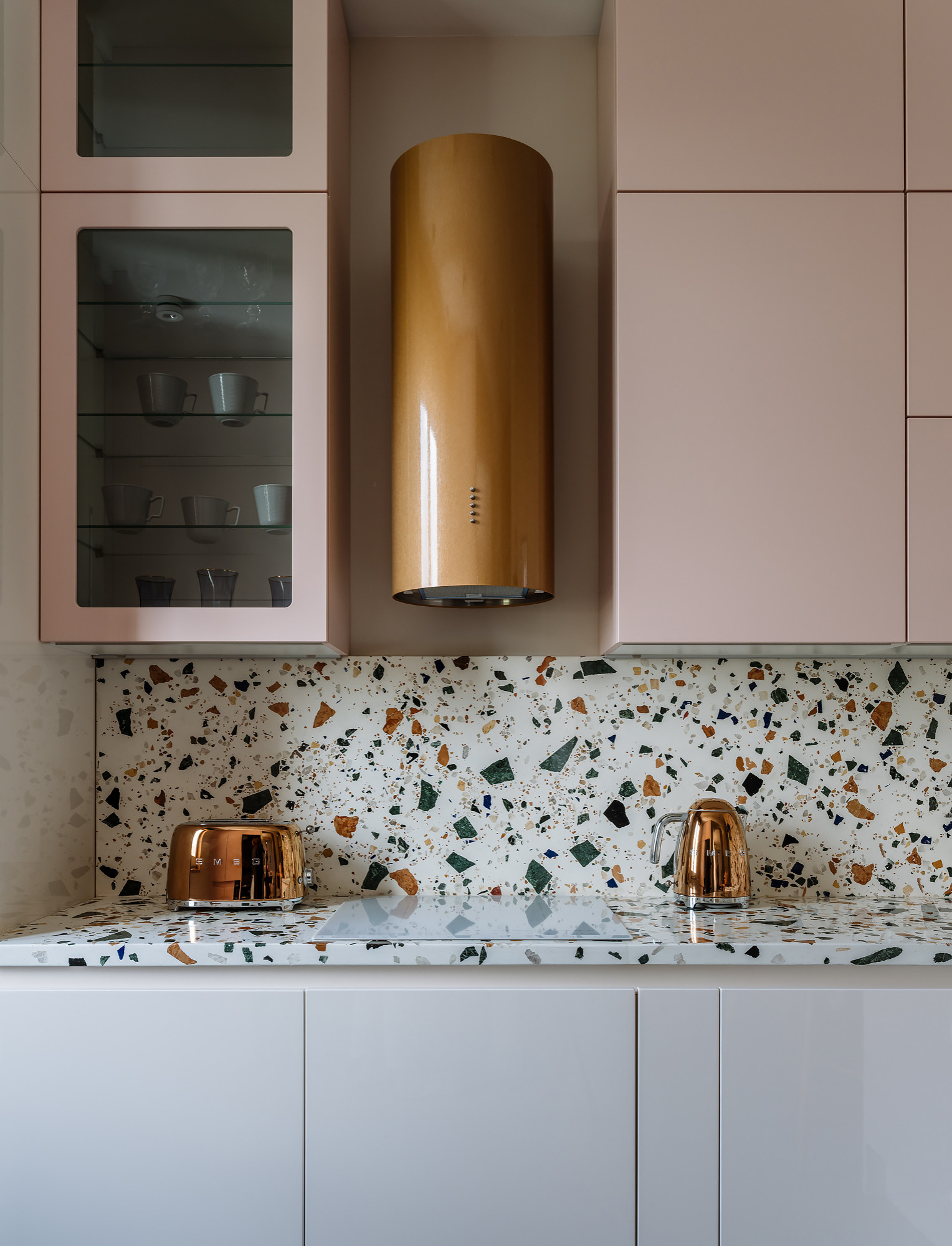 Houzz тур: Квартира с «настоящим» терраццо