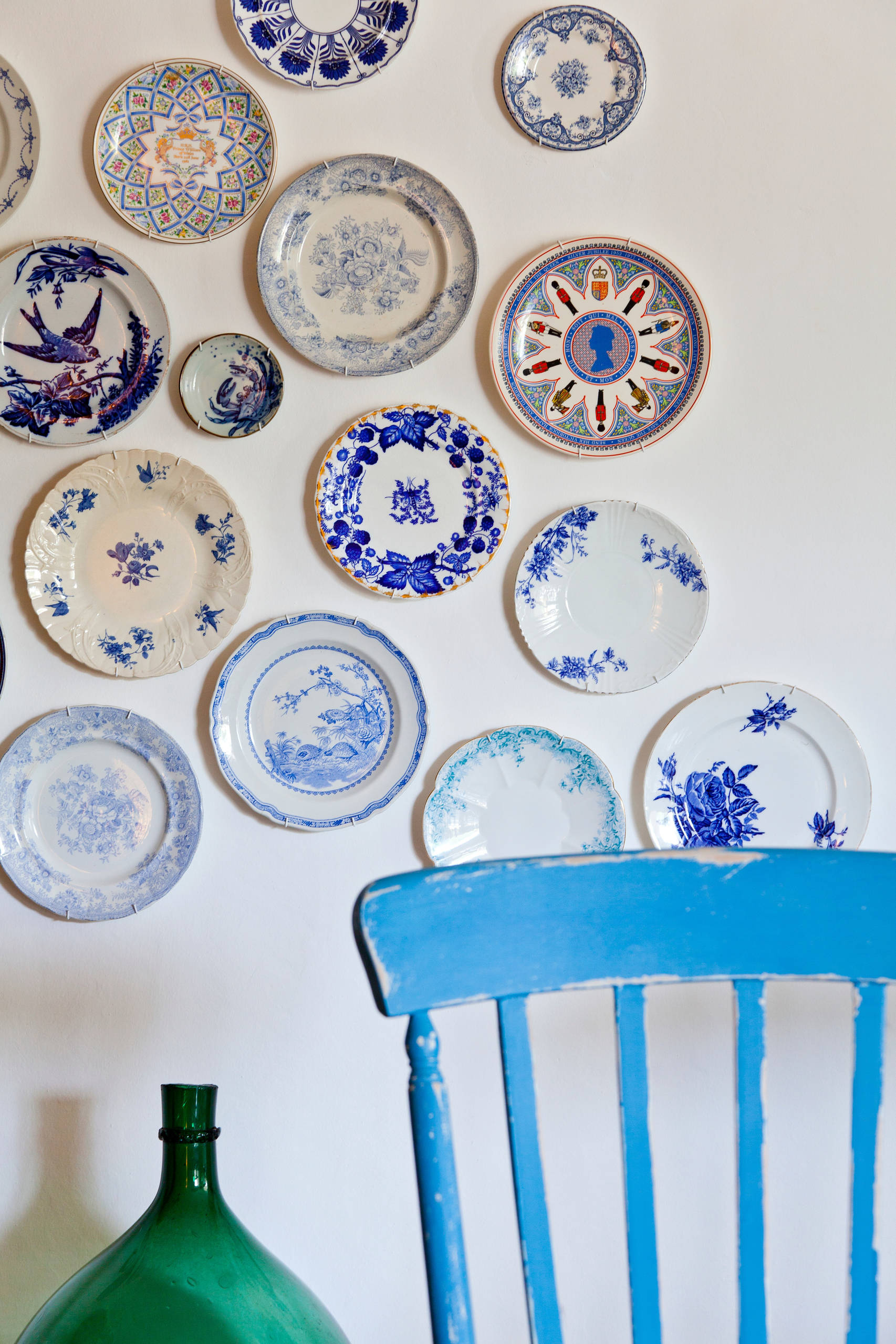 Как отличить антиквариат от старья