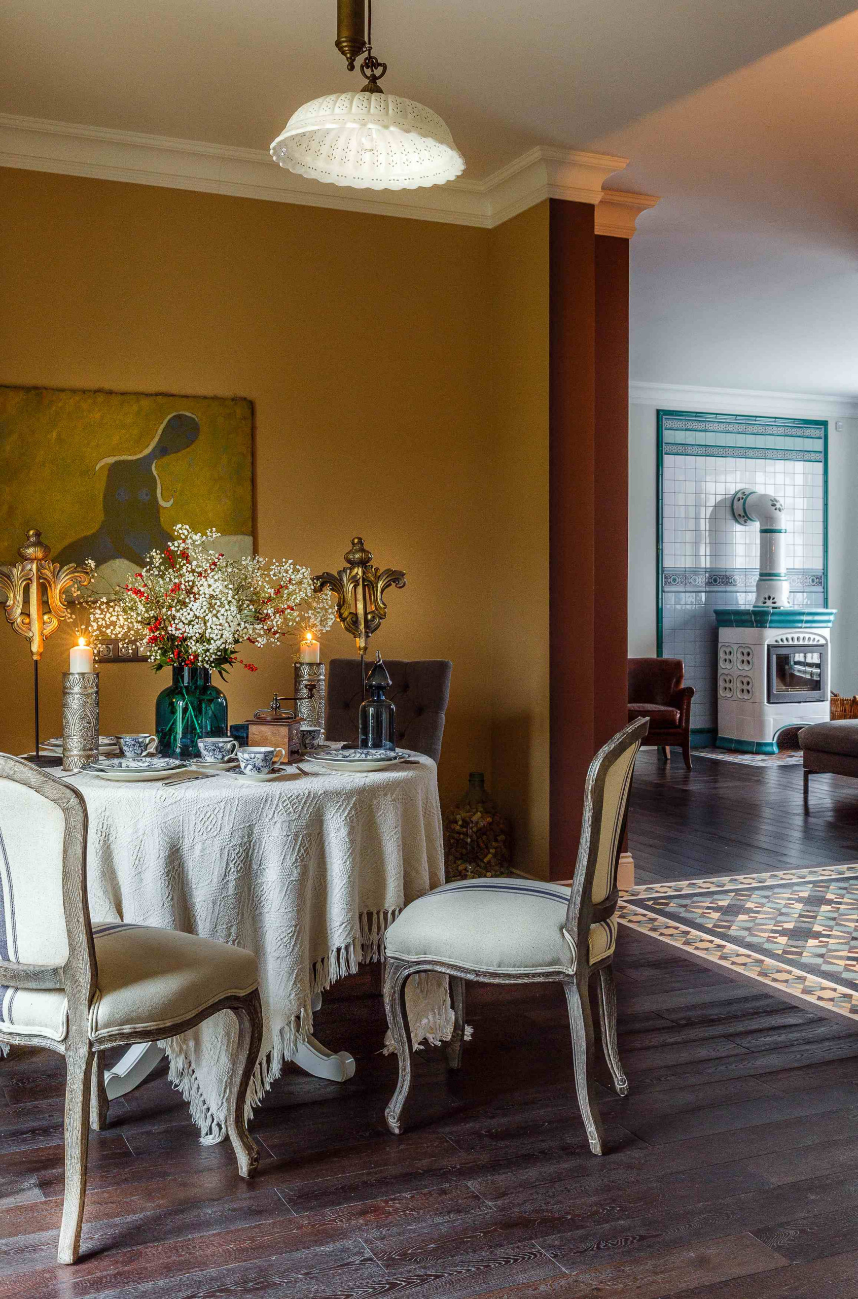 Houzz тур: Дом ярких орнаментов для собирателя древностей из Краснодара