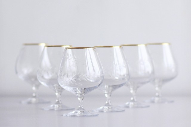 Дзинь-ля-ля: Пьем пиво из винного бокала