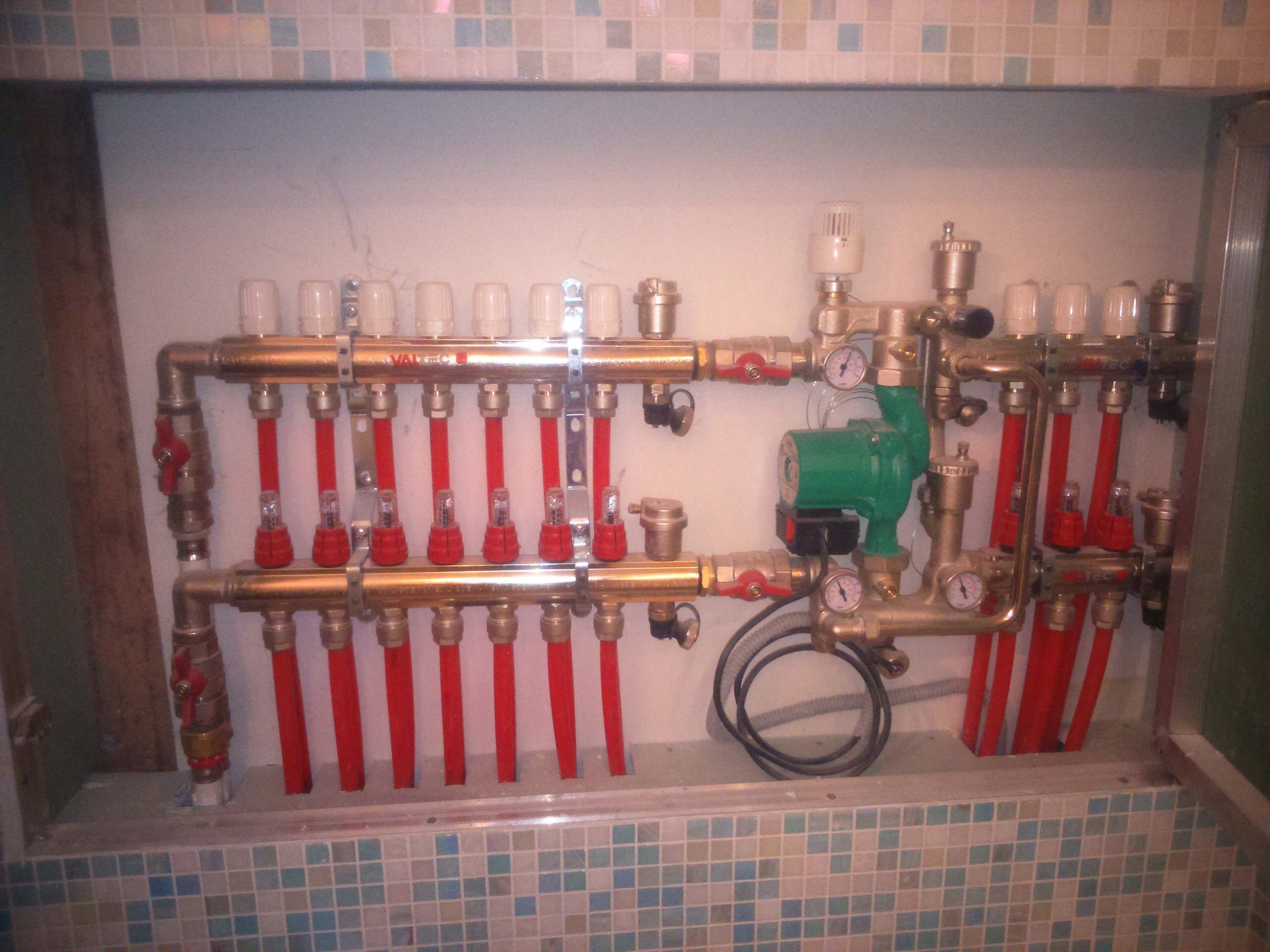 Как выбрать: Газовый котел для отопления частного дома