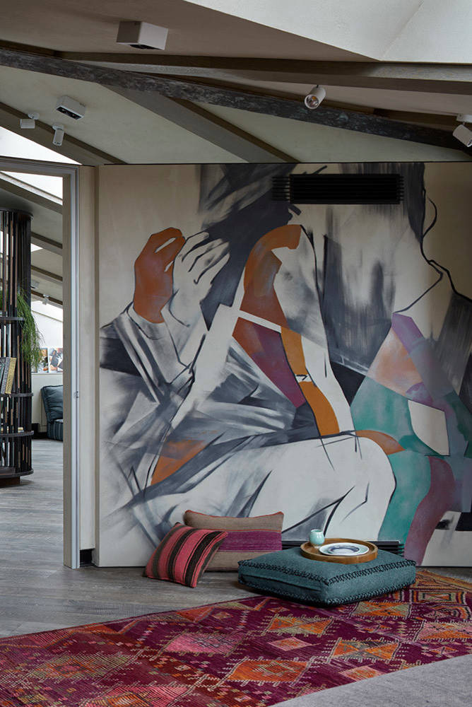 Houzz тур: Интерьер в мансарде — в бывшем здании Кадашевских бань