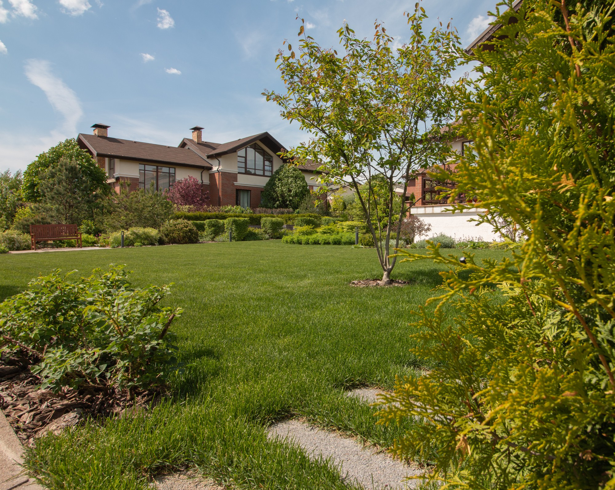 Дизайн-дебаты: Существуют ли недорогие ландшафтные стили