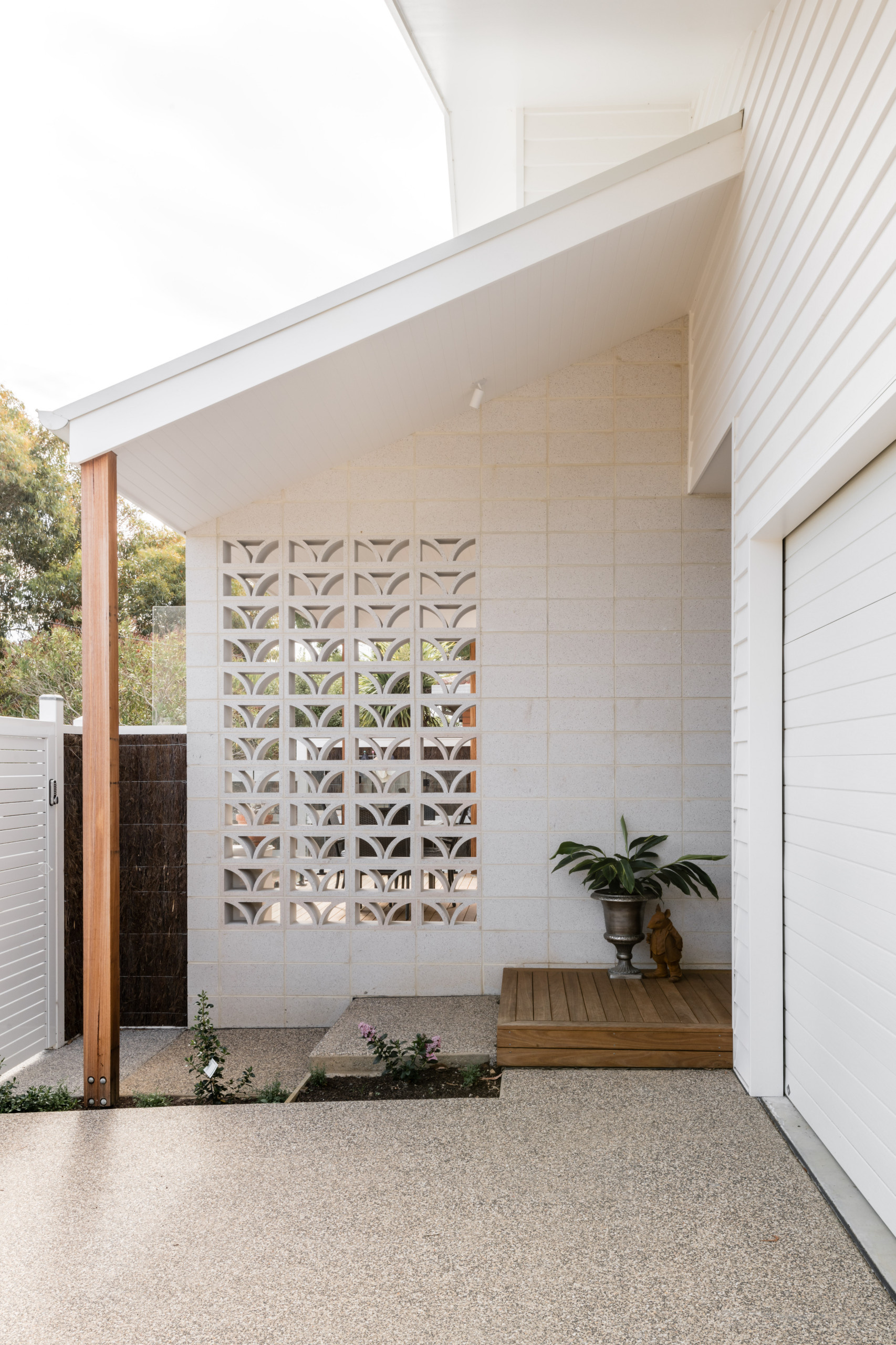 Фотоохота: 20 веранд с красивой защитой от любопытных глаз