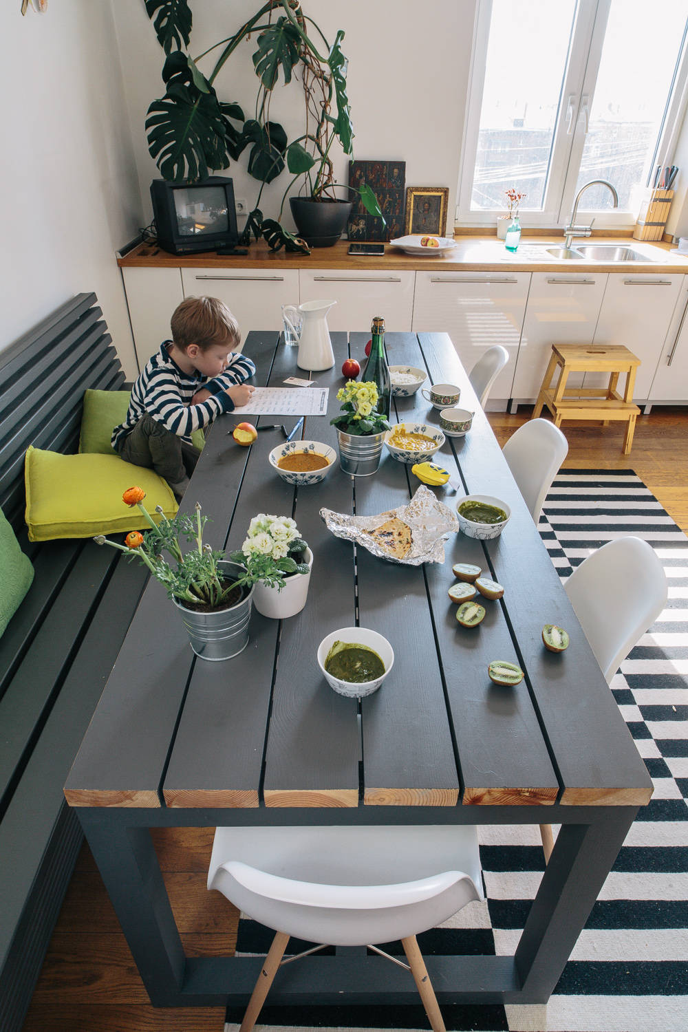 Психология: Как выкинуть из головы ненужные мысли о доме и себе