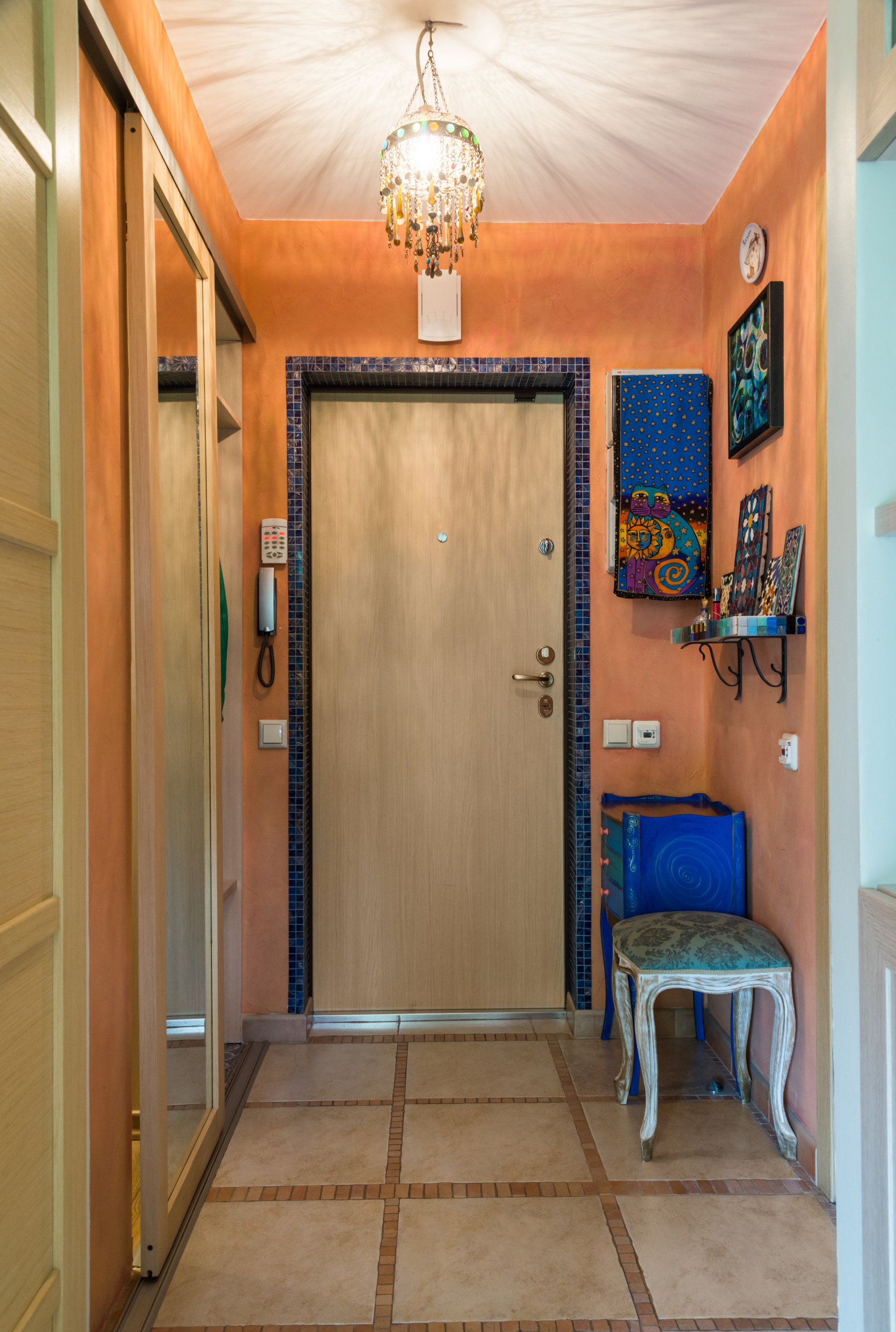 В гостях: Квартира 38 кв.м на Васильевском острове