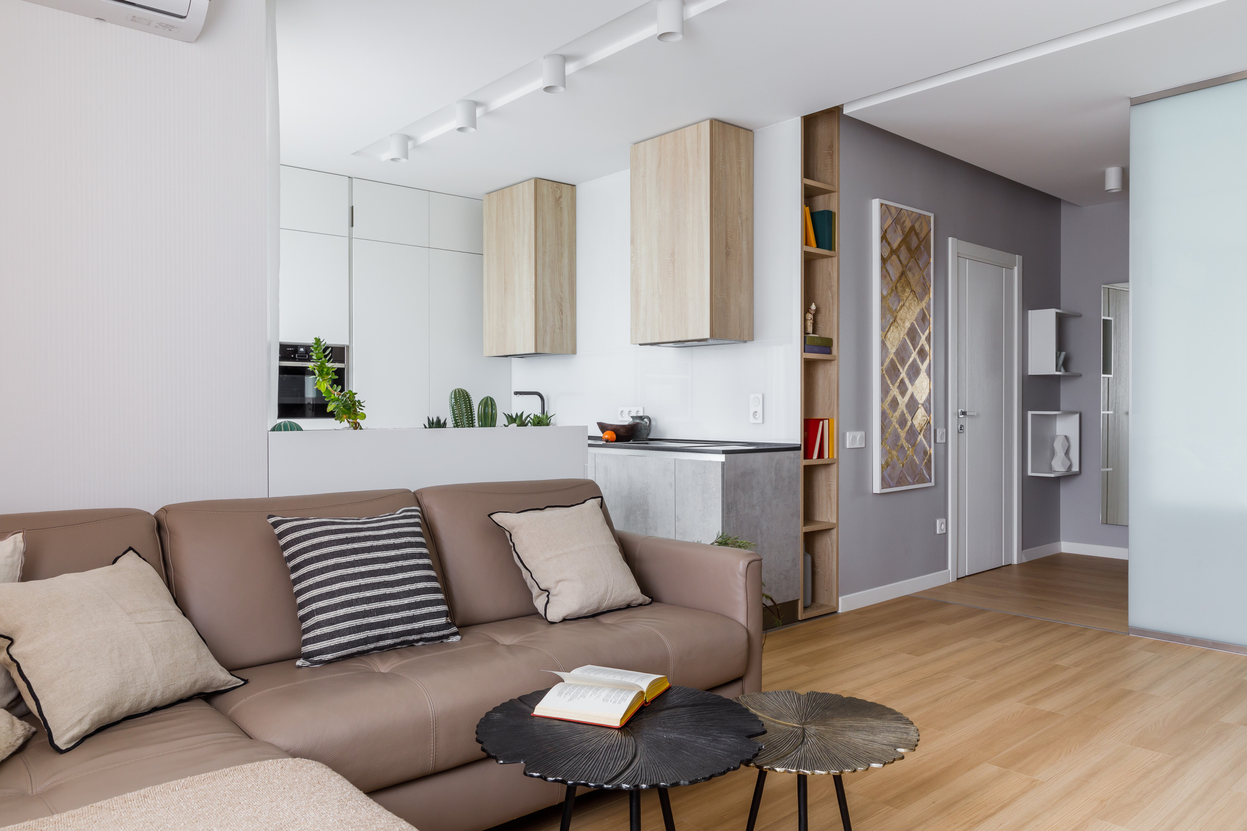 Проект недели: Угловая кухня с «кактусницей»