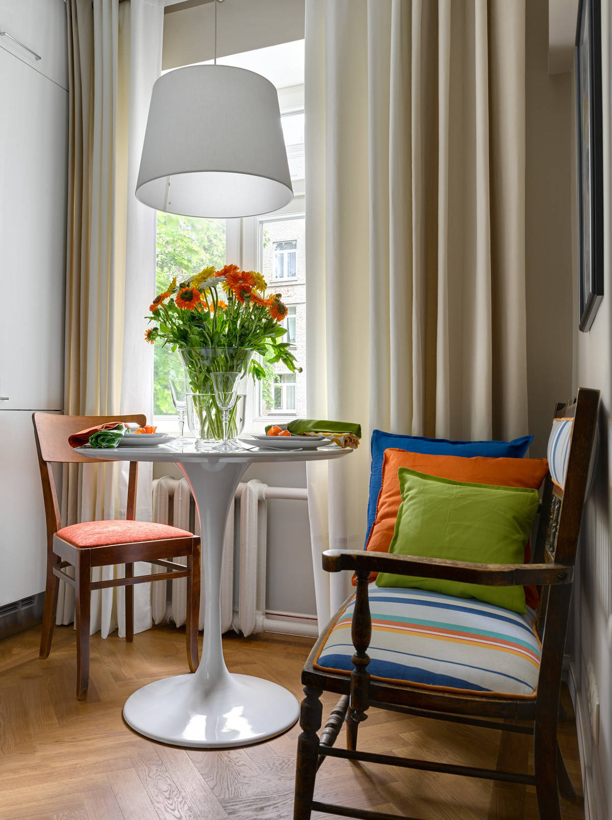 Houzz тур: «Двушка» на Октябрьском поле — с дедушкиной мебелью