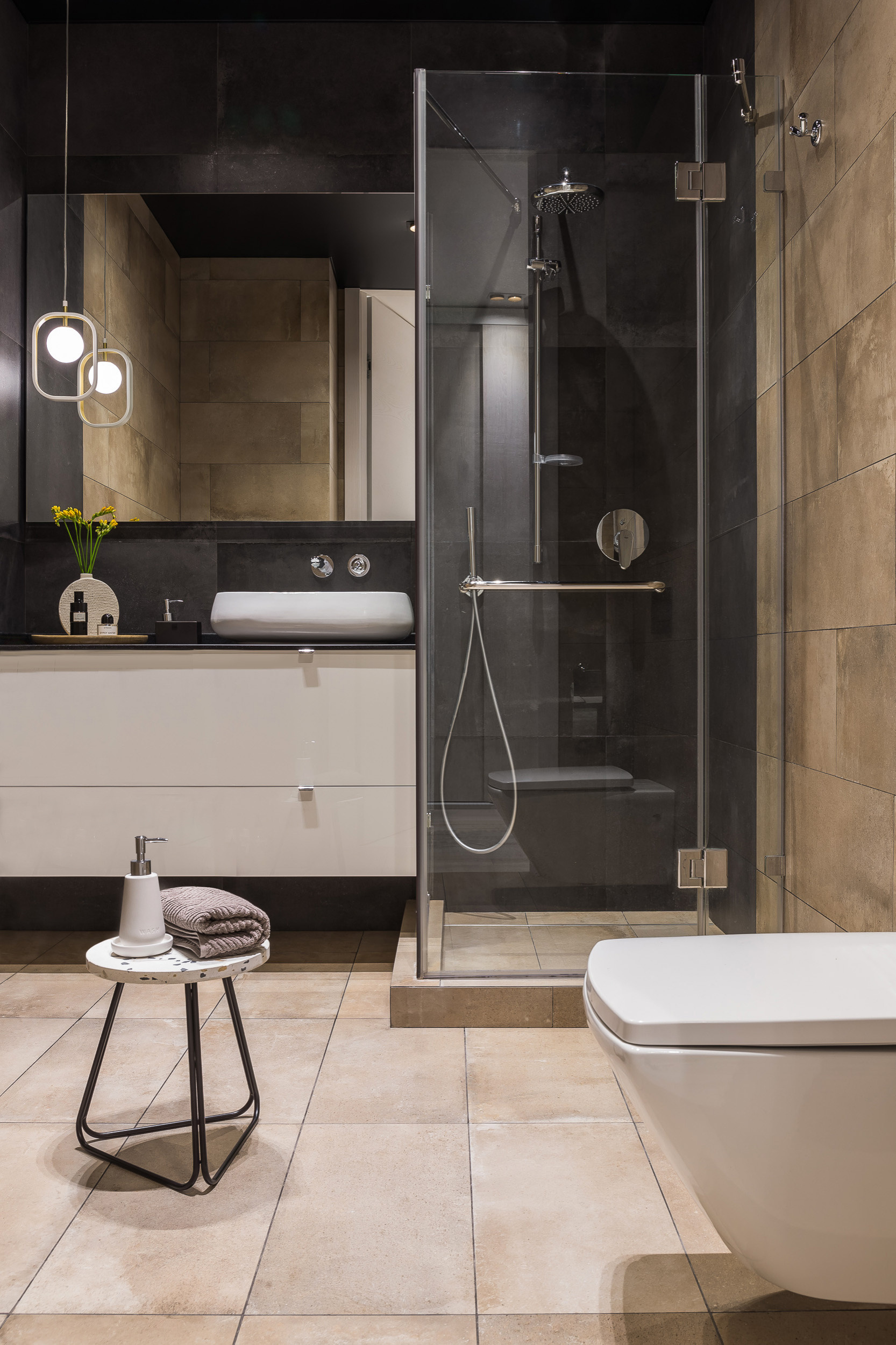 Поиск планировки: 4 варианта + финал для «евродвушки» на Садовом