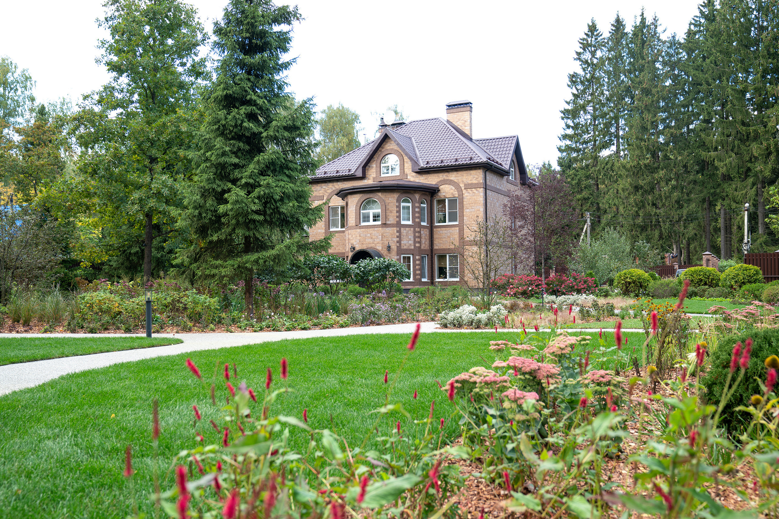 Таймлайн: 11 месяцев на реконструкцию сада 45 соток