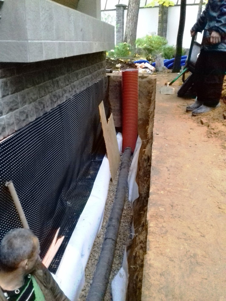 Как правильно: Сделать отмостку вокруг дома