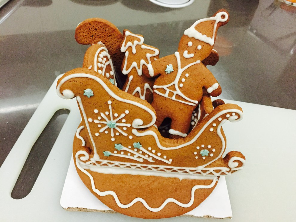 Вопрос: Чем заняться дома в новогодние праздники