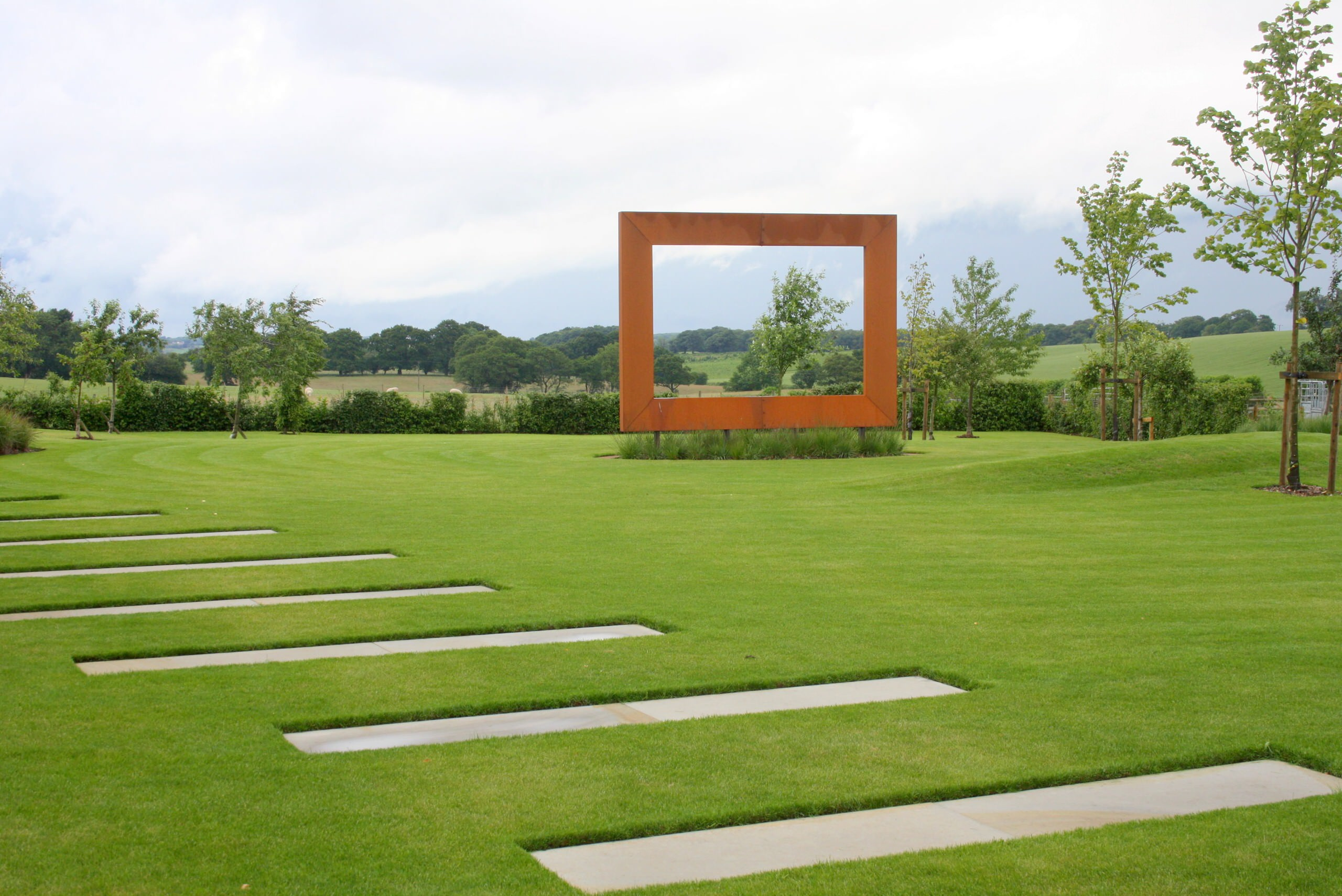 Вопрос: Как пережить сезонную депрессию за городом