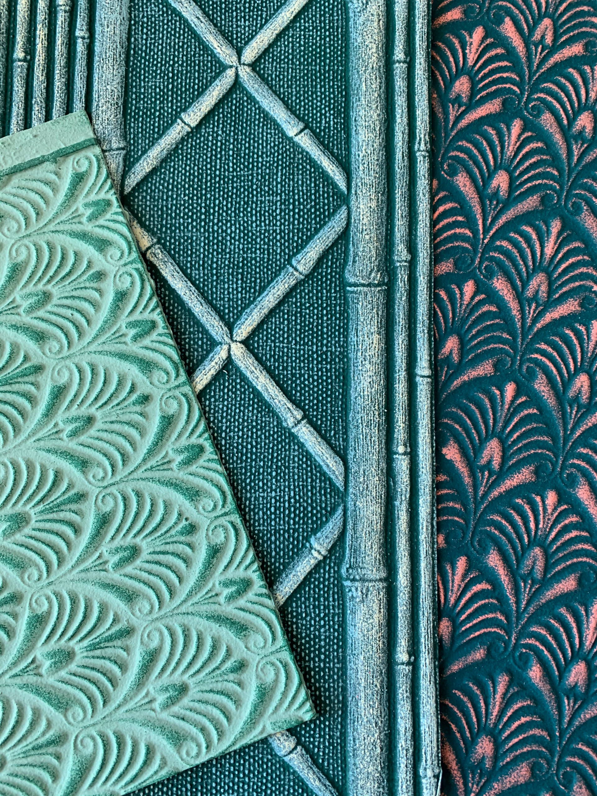 12 доказательств, что обои в ванной — это нормально