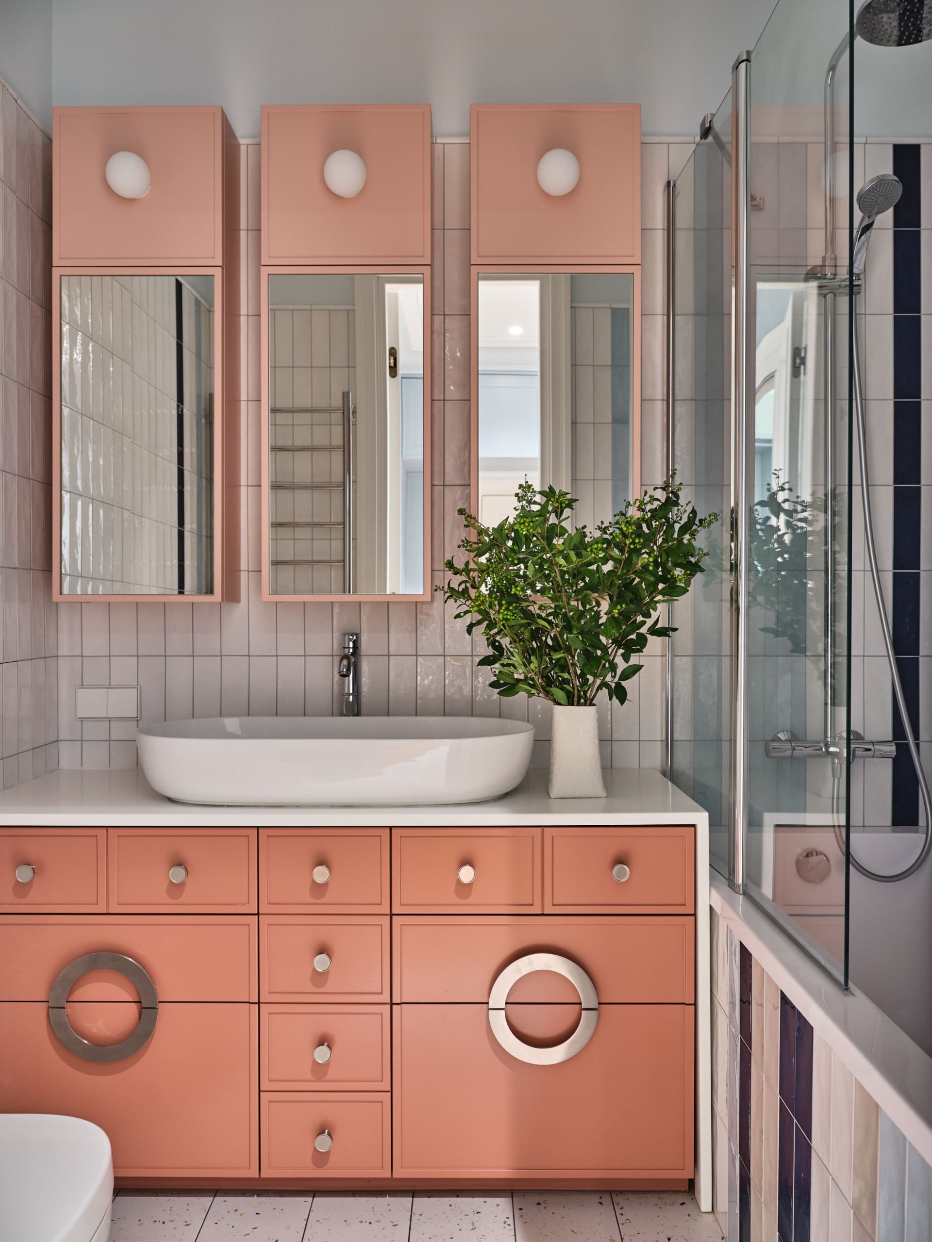 Houzz тур: Квартира в «сталинке» для семьи с тремя детьми