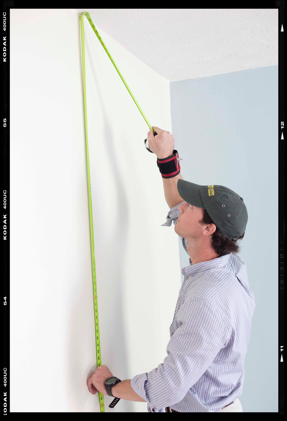 Инструкция Houzz: Как клеить обои