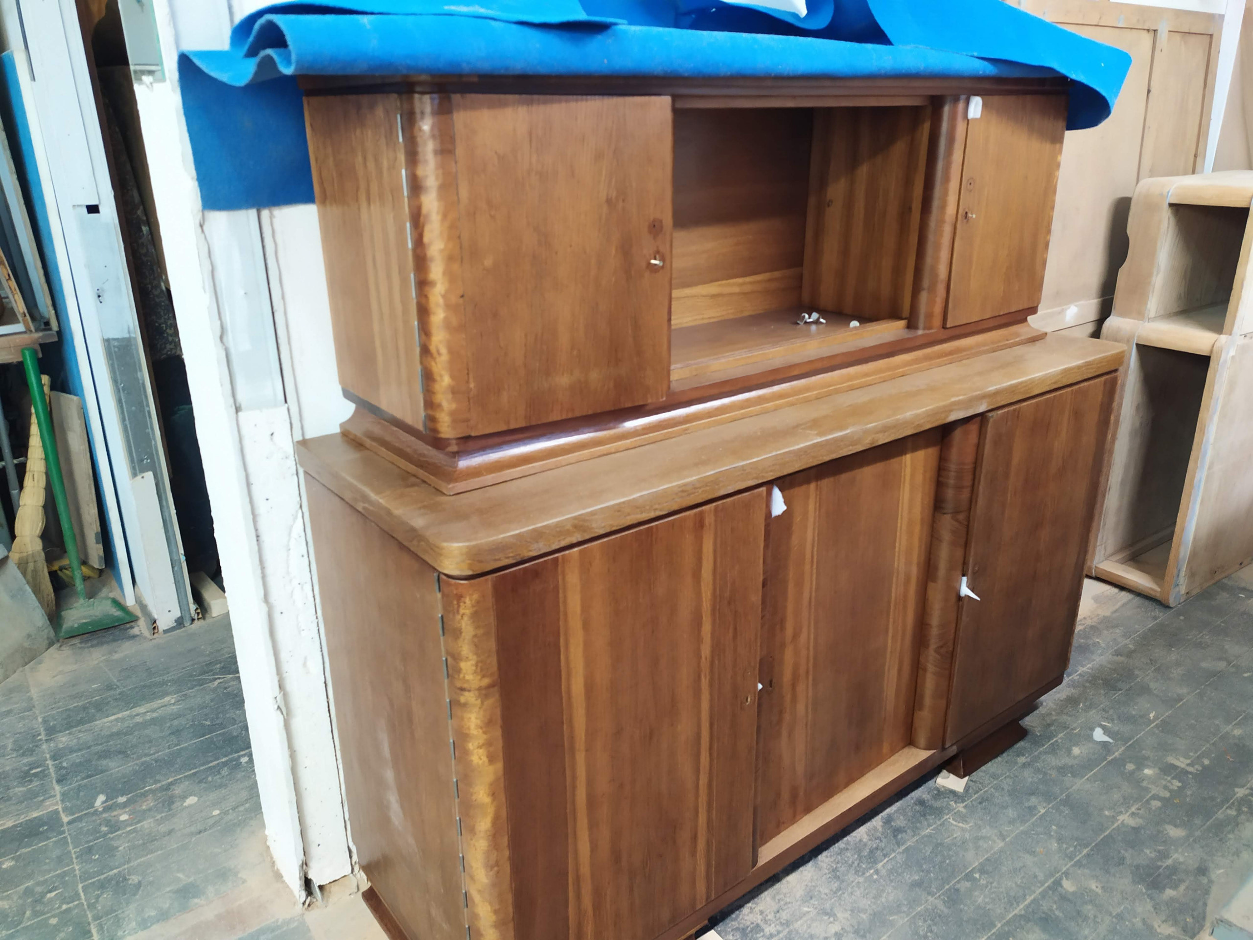 Смета и сроки: 212 000 ₽ и 13 недель на перекраску старой мебели