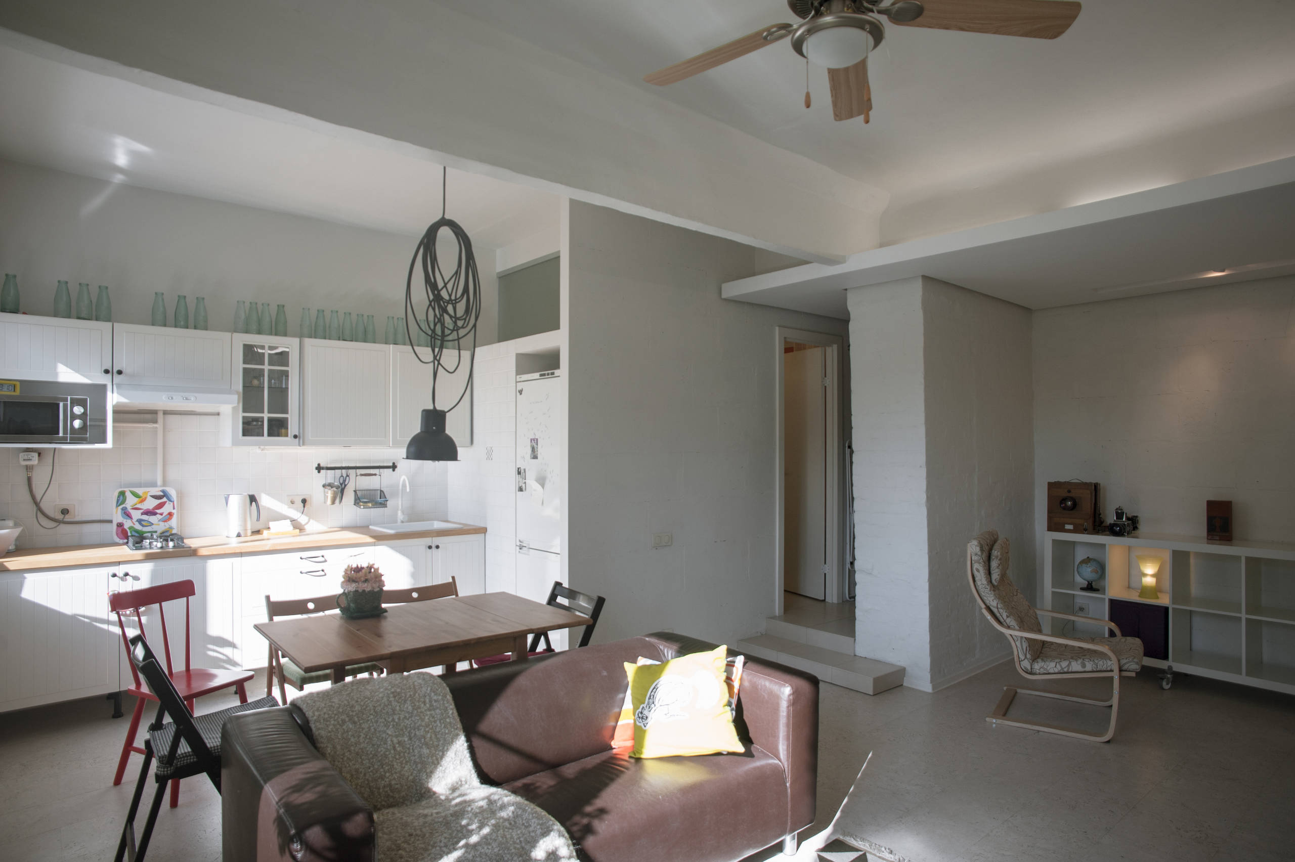 Houzz тур: Солнечная квартира в Барнауле для молодой семьи дизайнеров