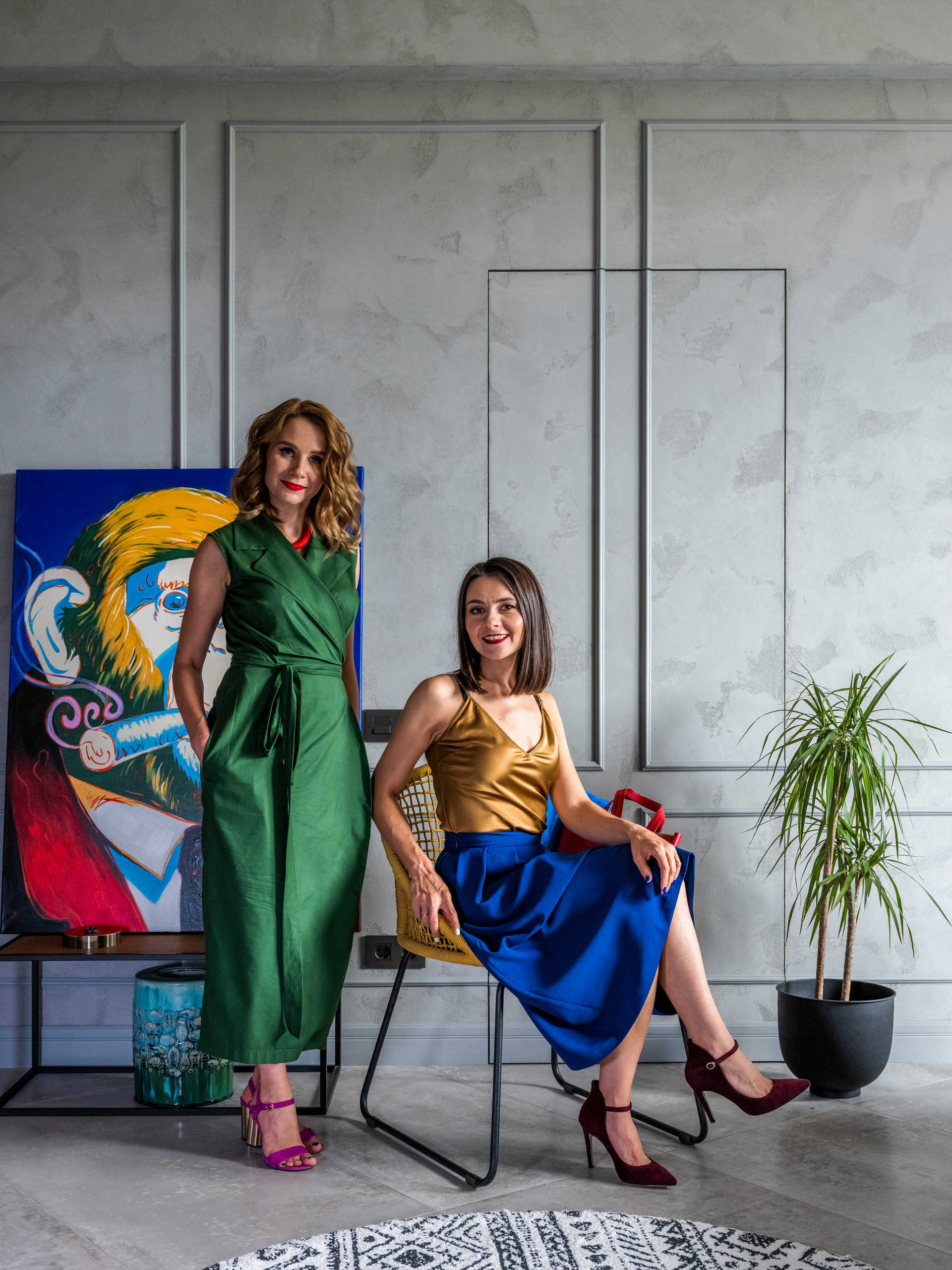 Houzz тур: Лофт с хрустальными люстрами и яркими деталями