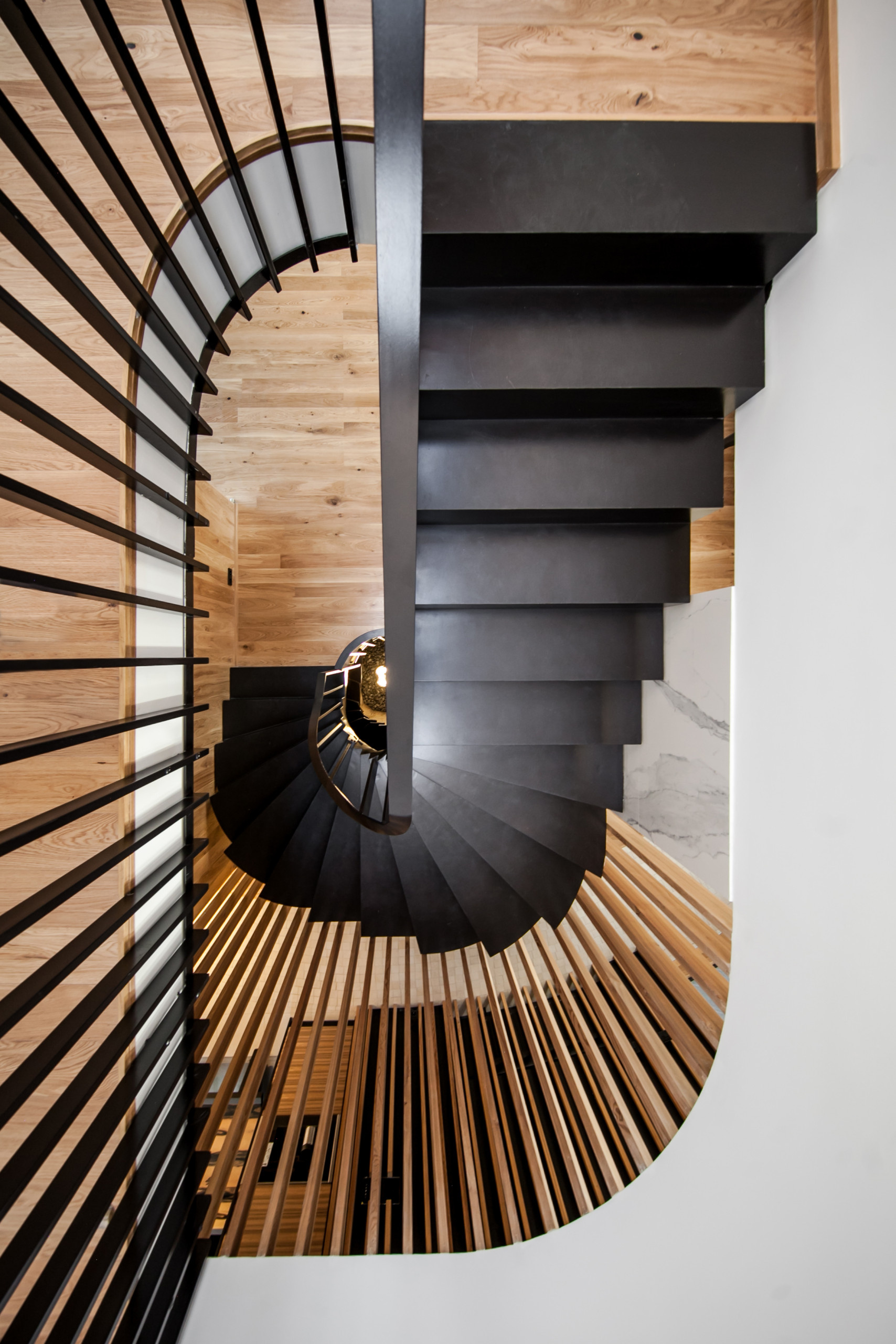 Houzz тур: Эко-шик в подмосковном Бенилюксе