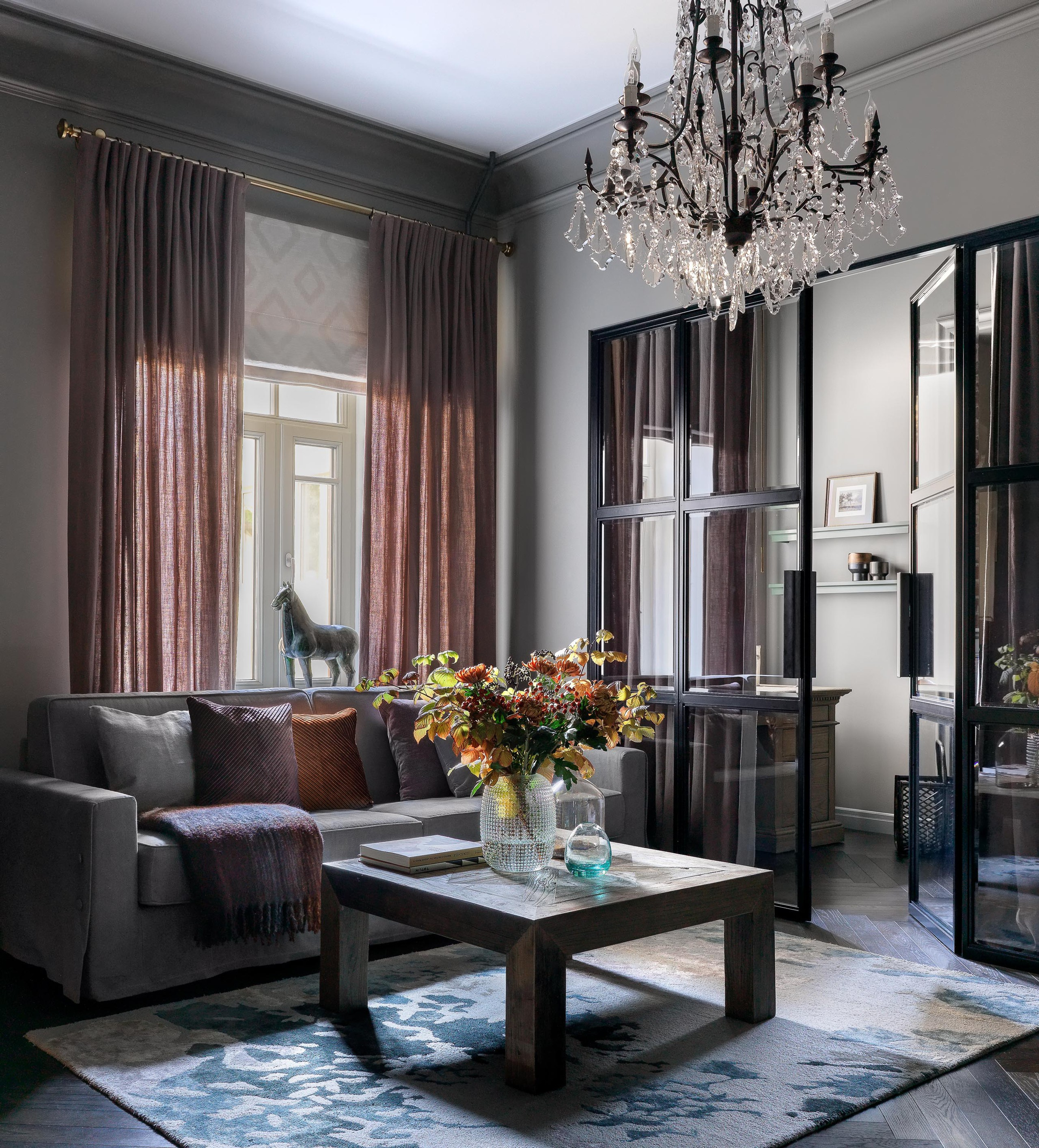 Houzz тур: Бывшая коммуналка на Маросейке — в доме 1905 года