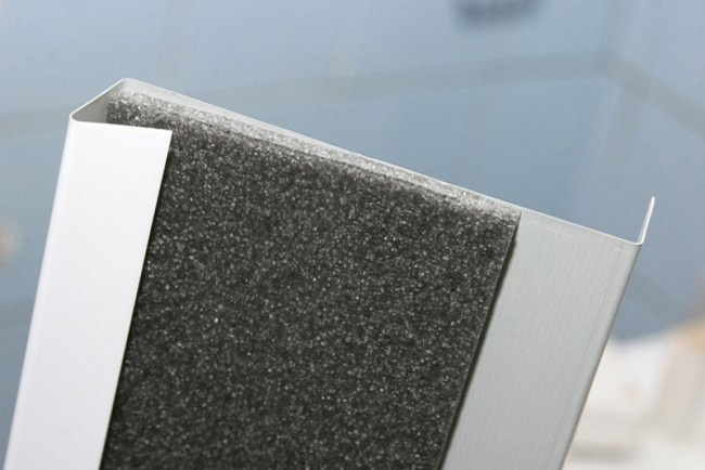 Вопрос: Обязательно ли делать отливы на окнах