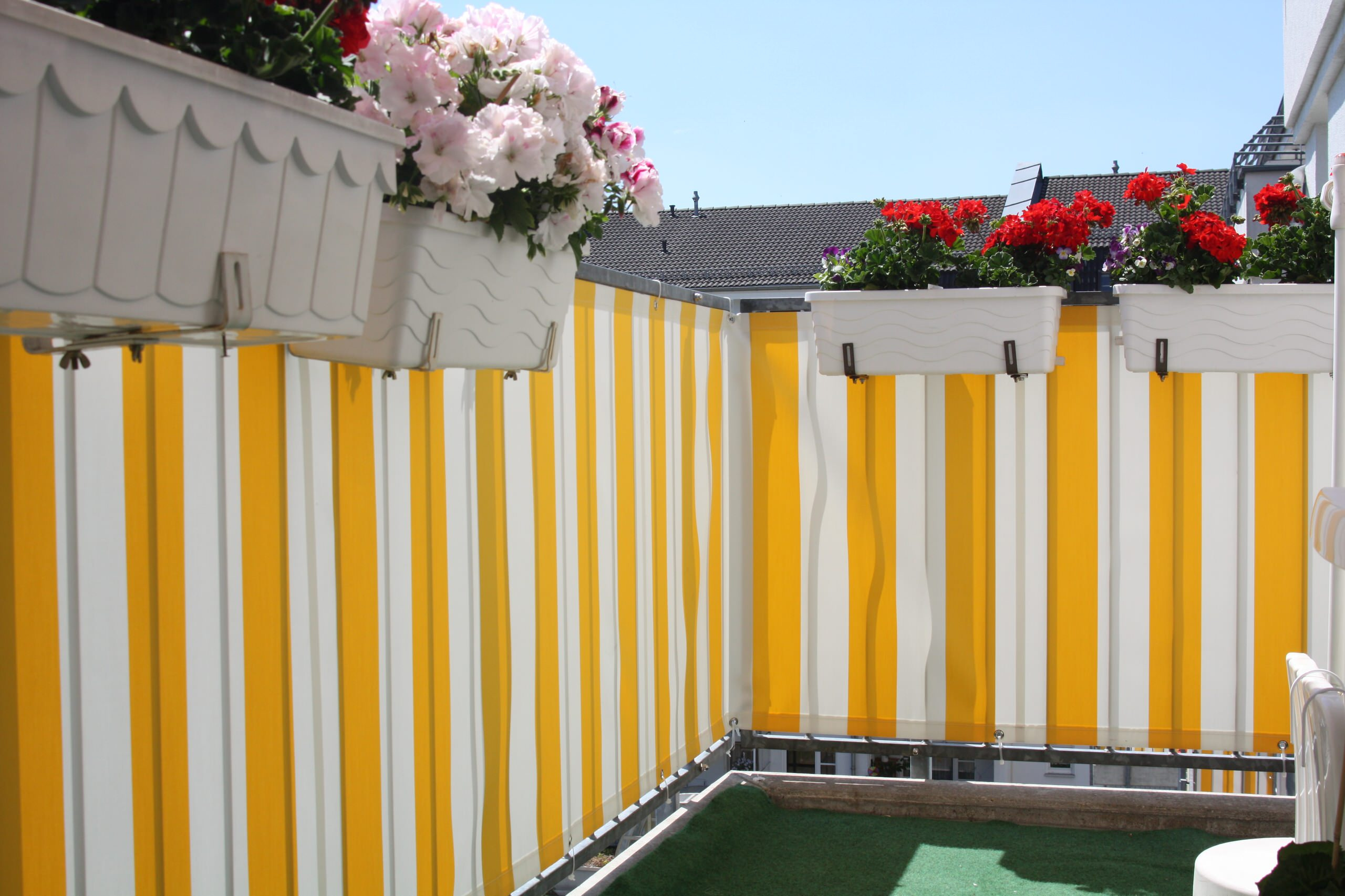 Живите проще: 23 лайфхака для крошечного балкона