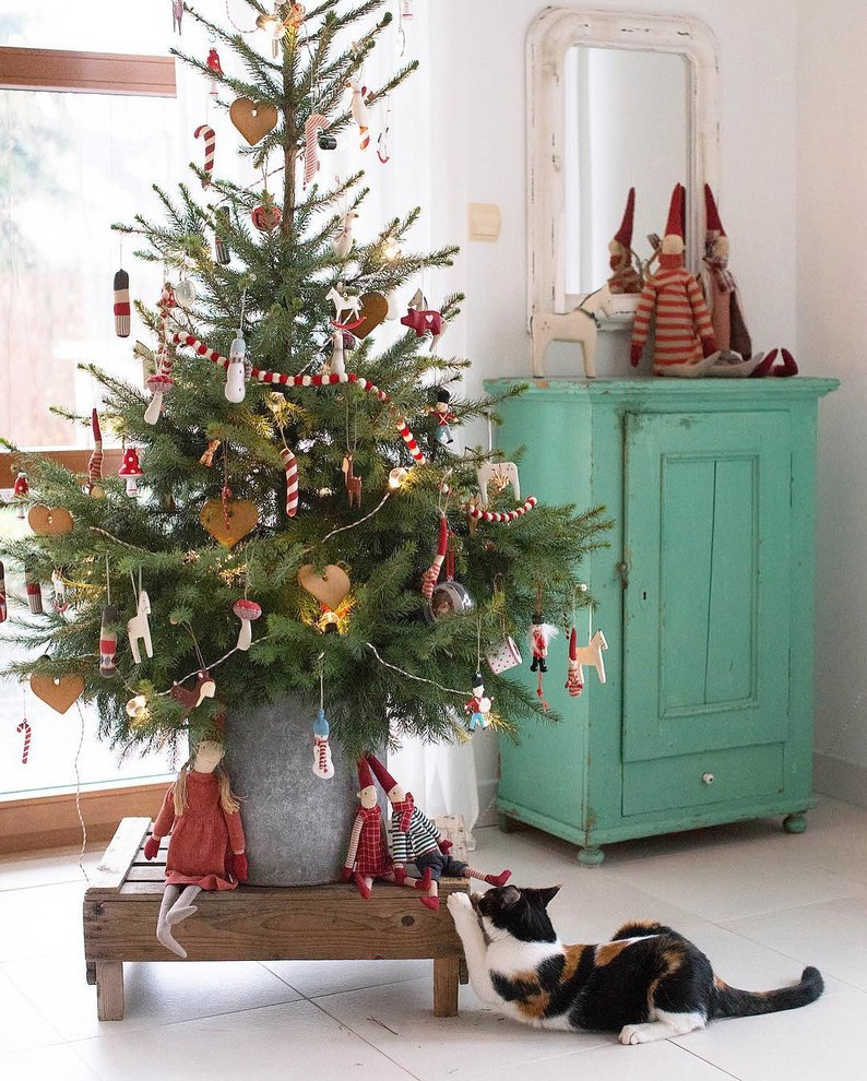 Новогодний переполох: Дизайнерский квест для хорошего настроения