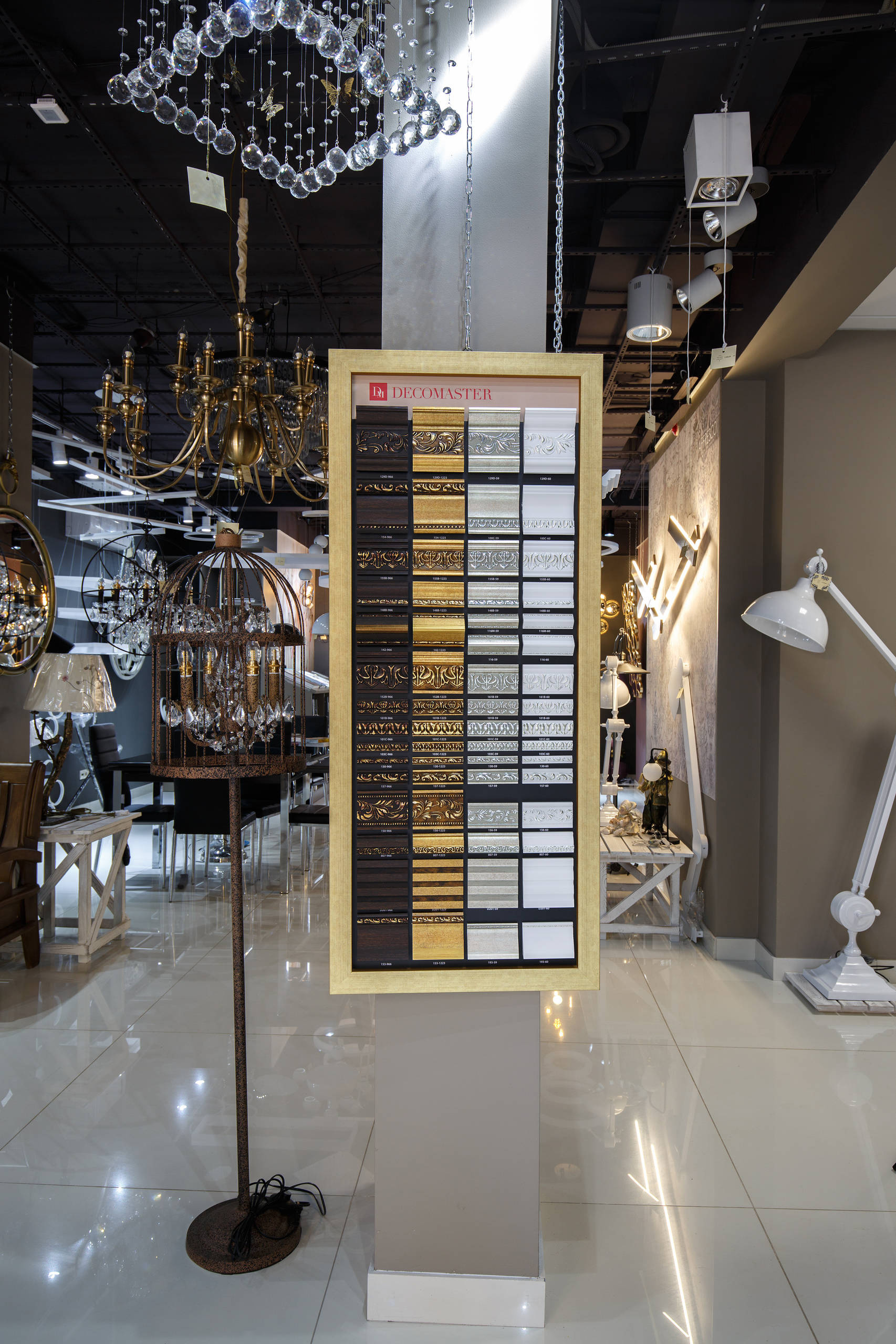 Деньги: Комплектация — за что тут платить?