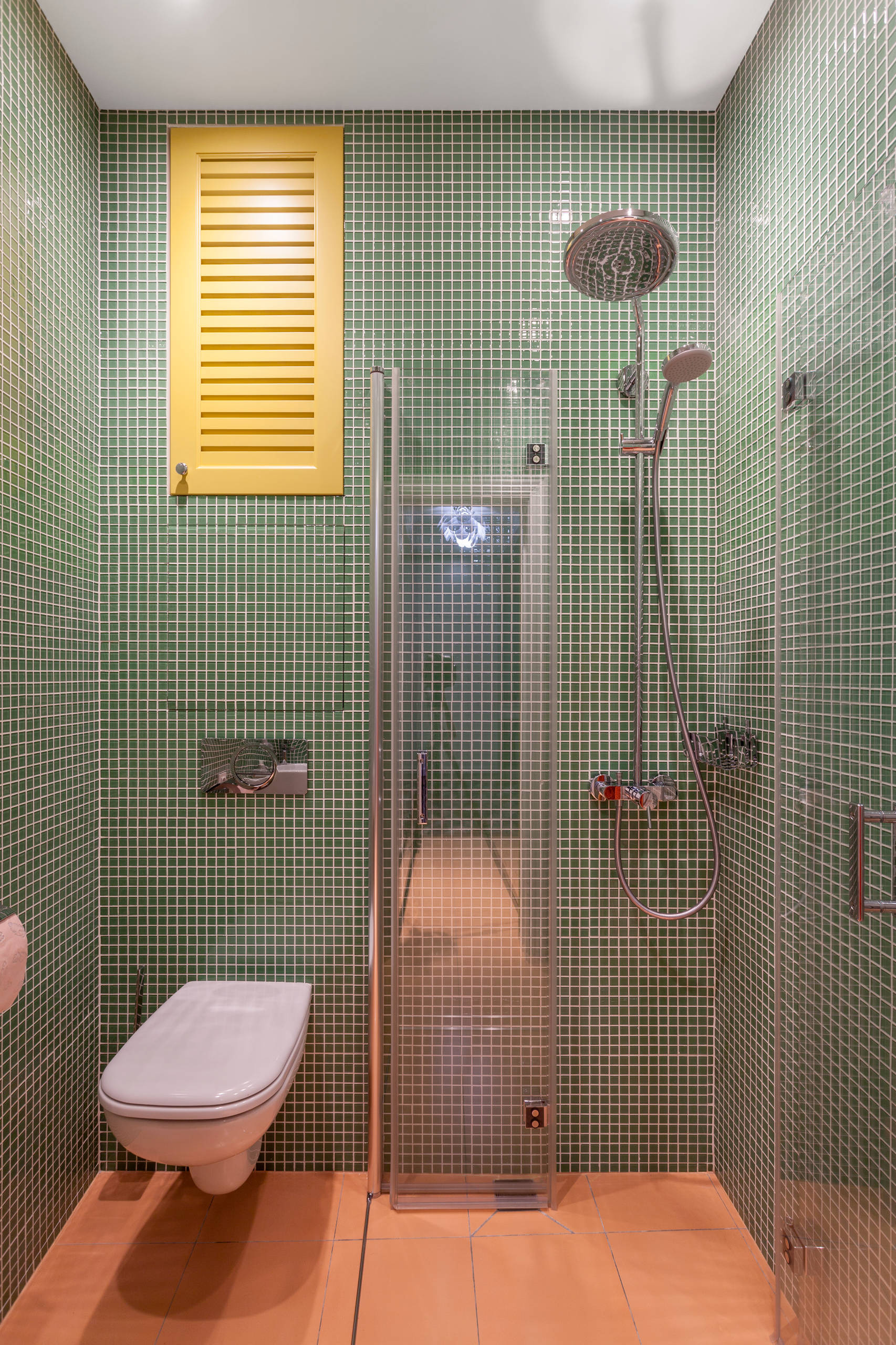 Материалы: Как cтекло меняет облик ванной комнаты