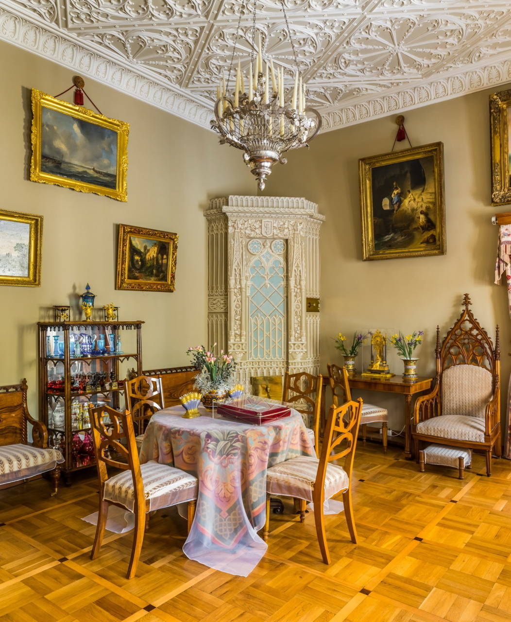 Дизайн-дебаты: Что будет новым midcentury?