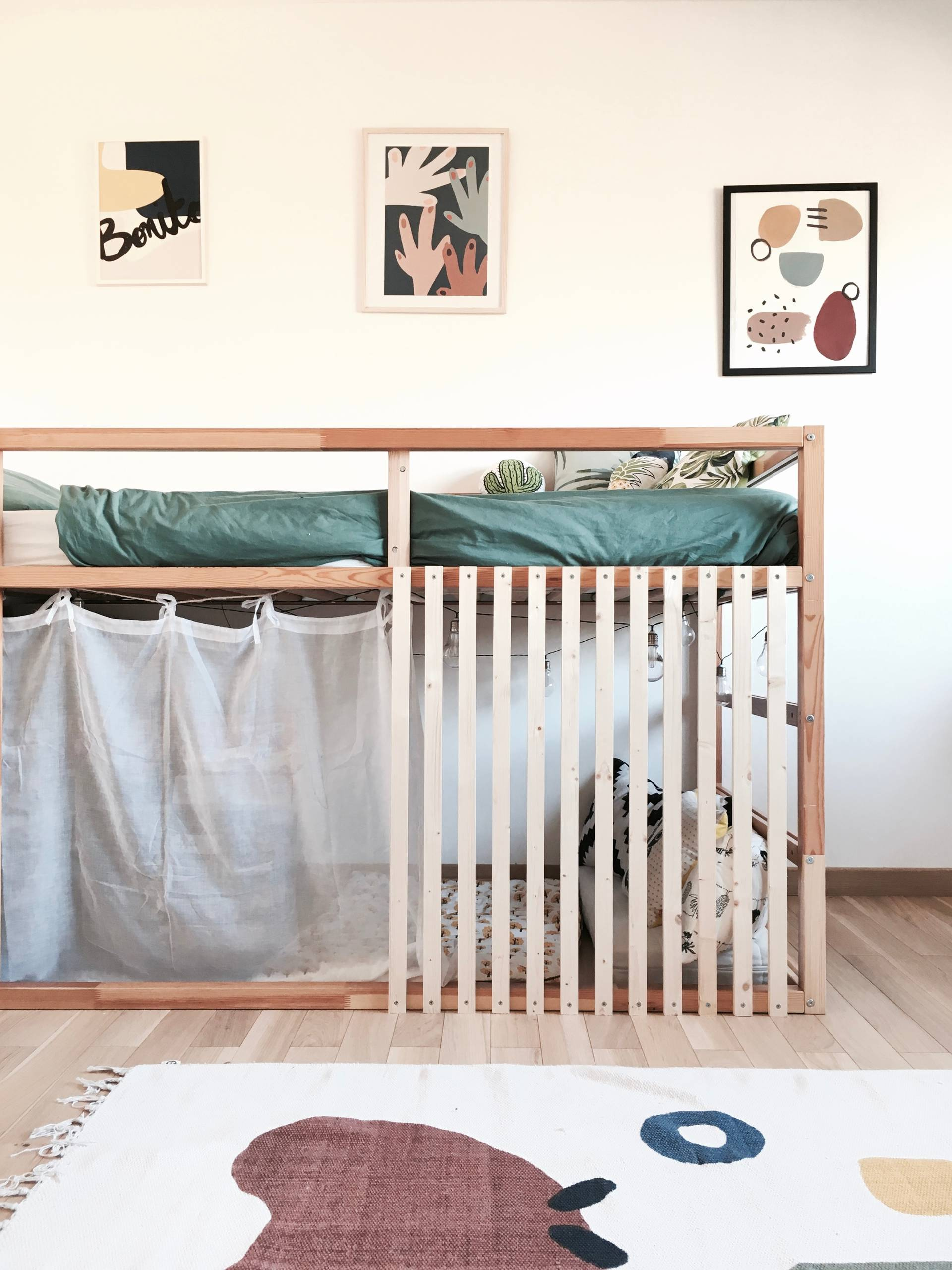 Фотоохота: Кровать-домик в детской — 19 идей