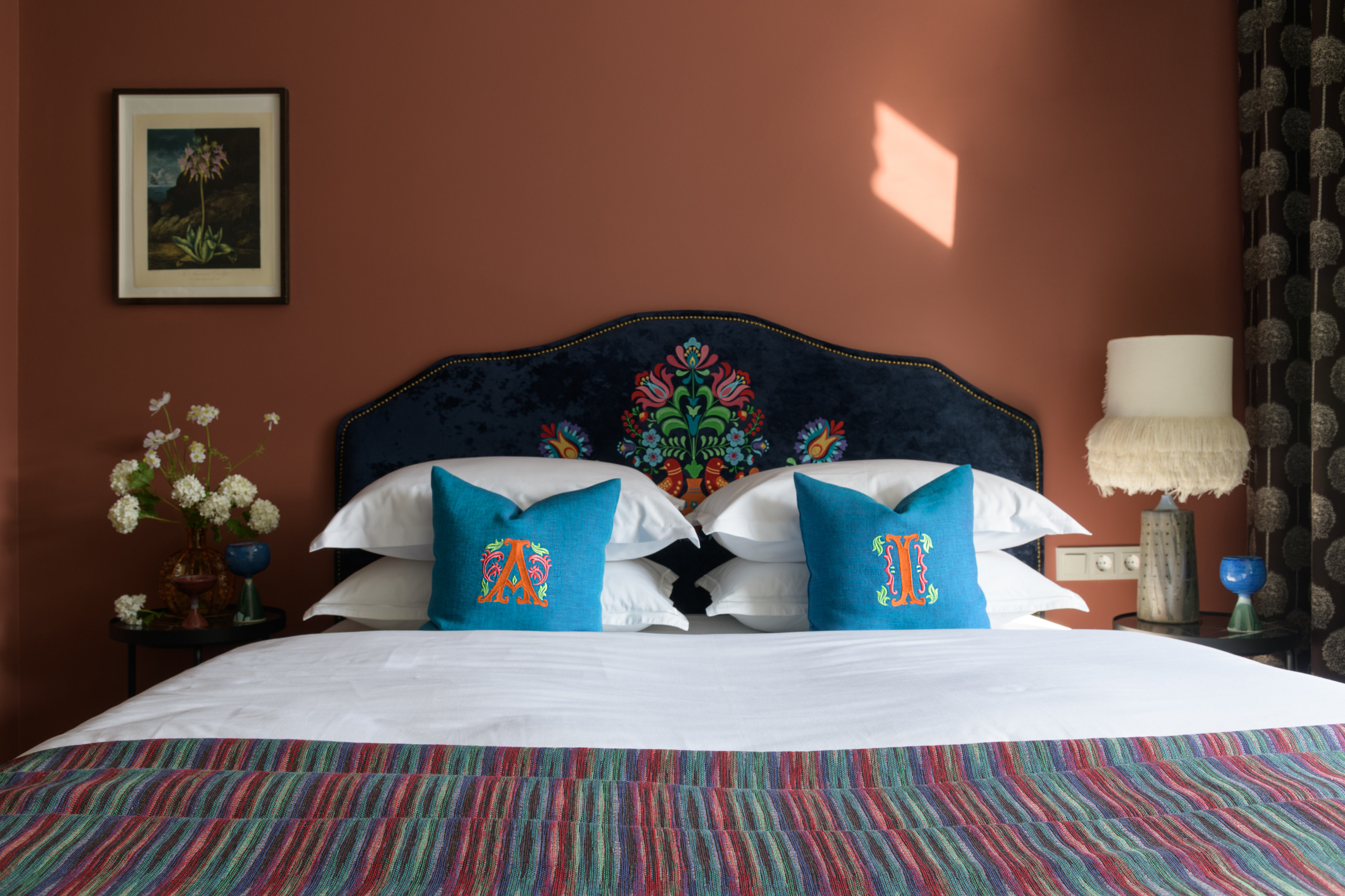 В гостях: Квартира архитекторов со 100-летней ванной